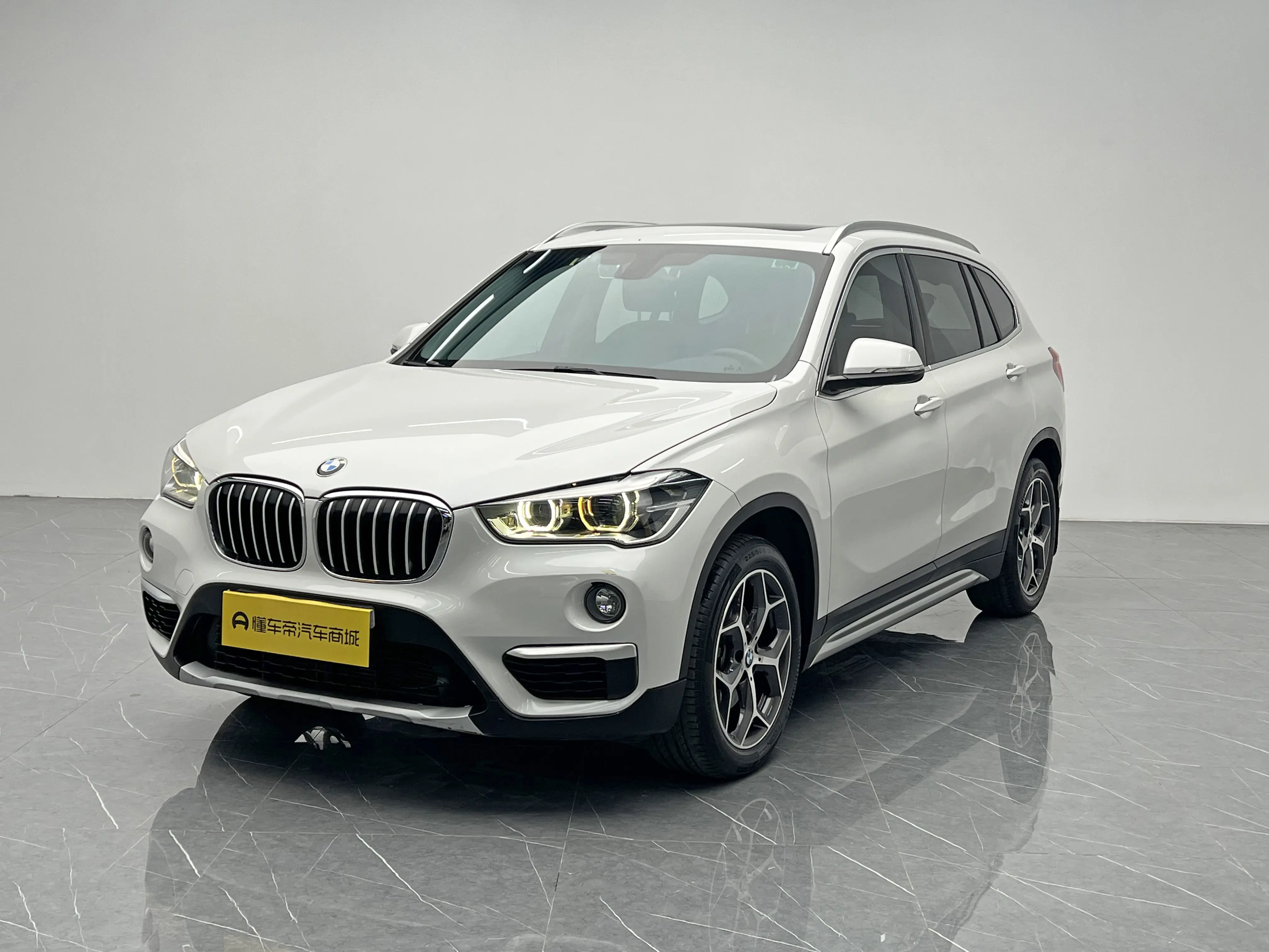 BMW X1  из Китая