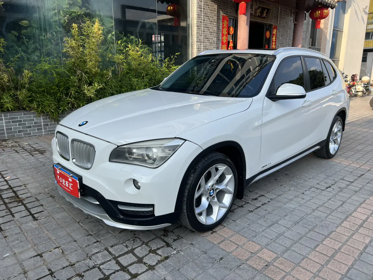 BMW X1
