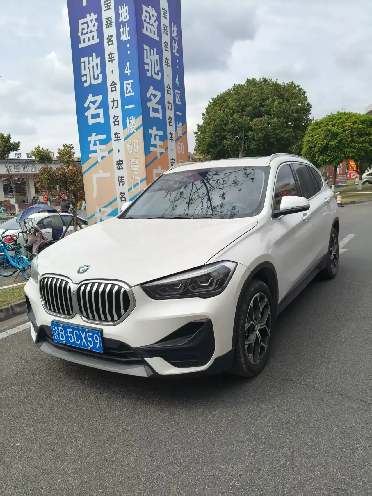 BMW X1