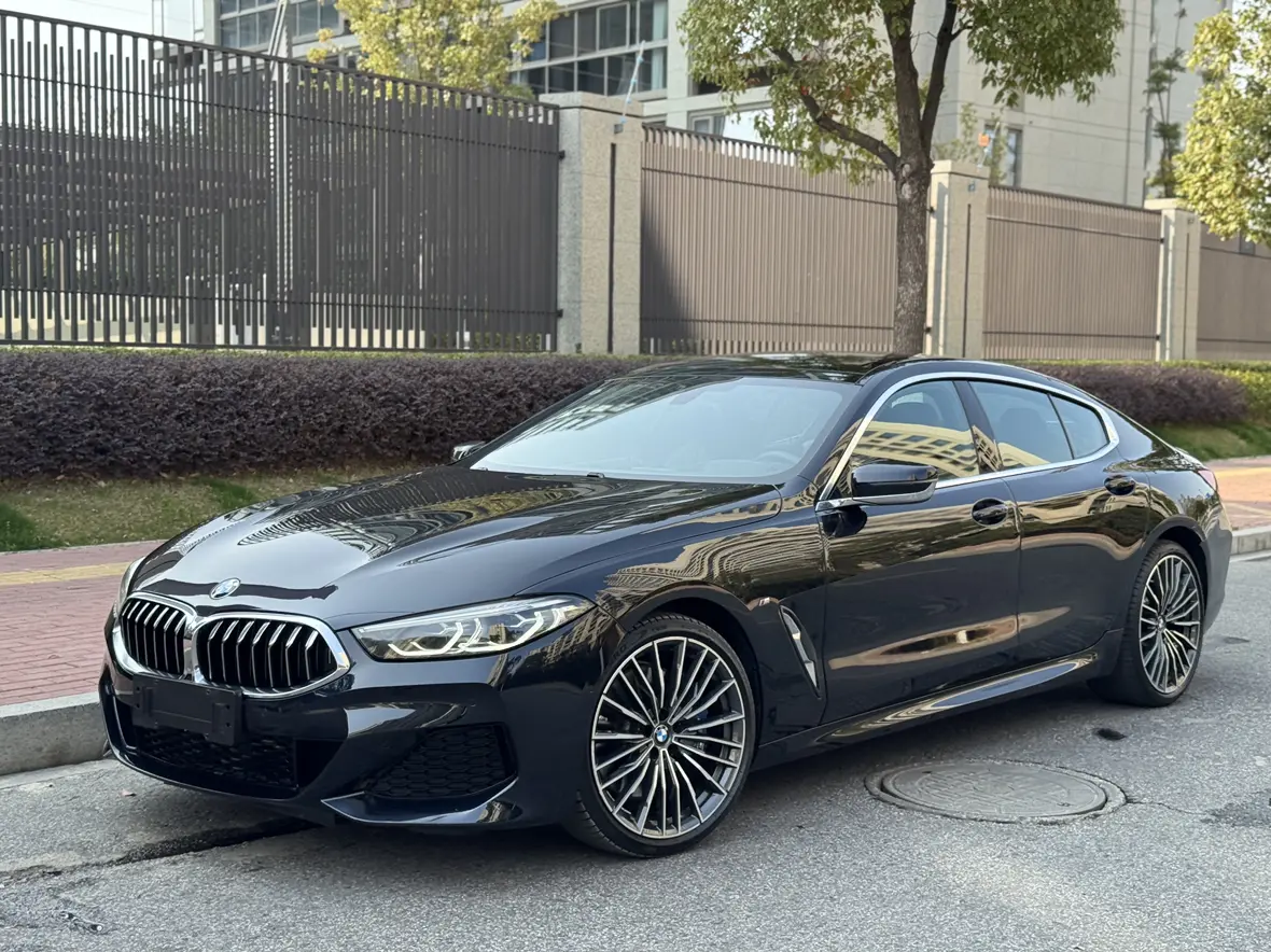 BMW 8 Series