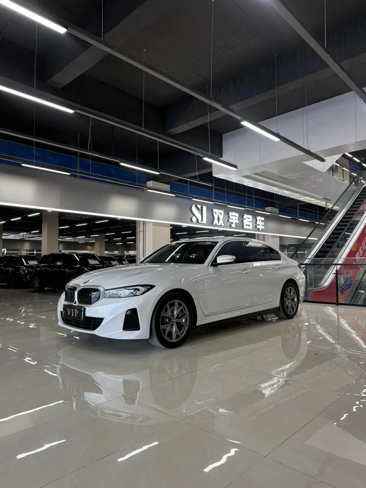 BMW i3  из Китая