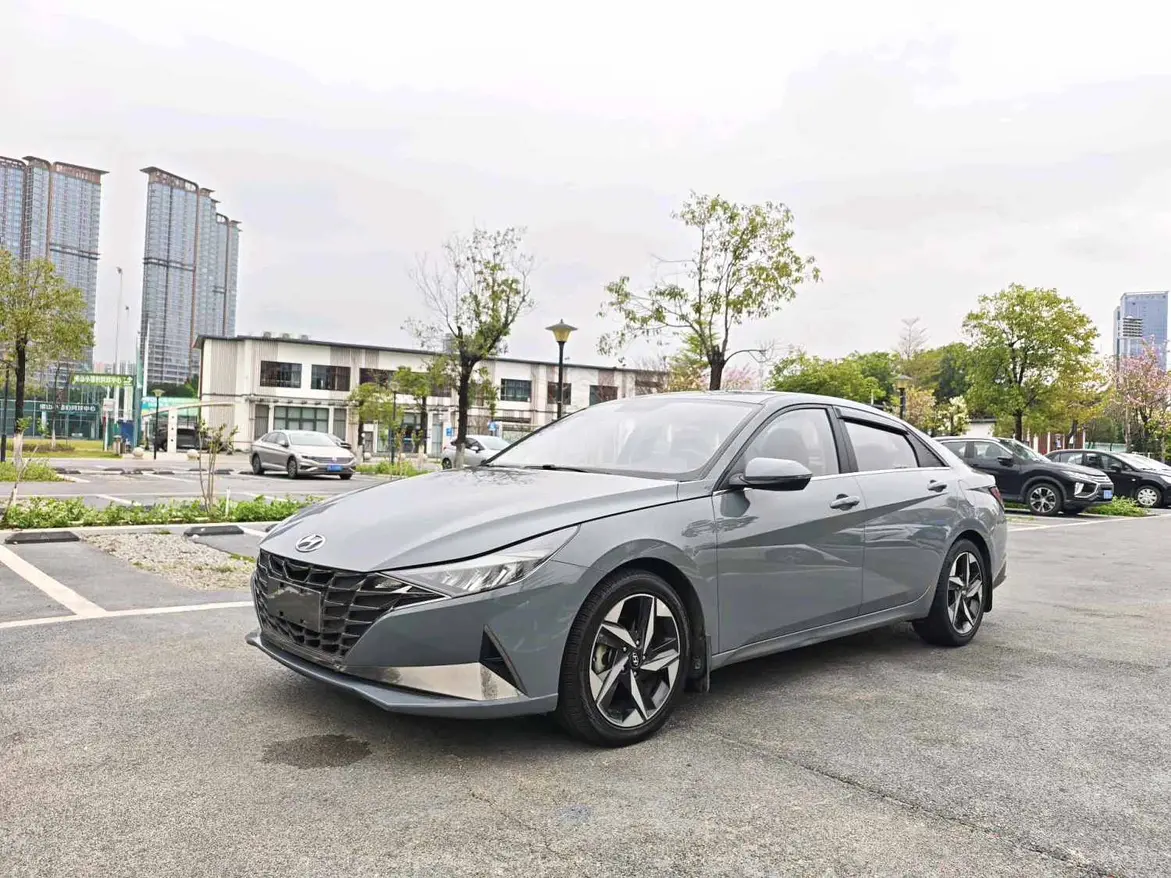 Hyundai Elantra  из Китая