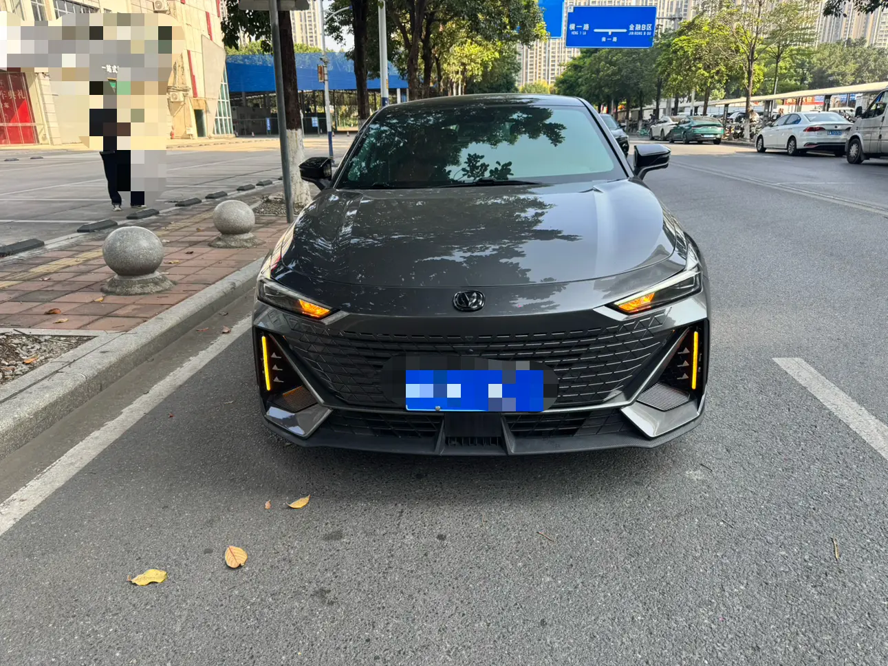 Changan UNI-V  из Китая