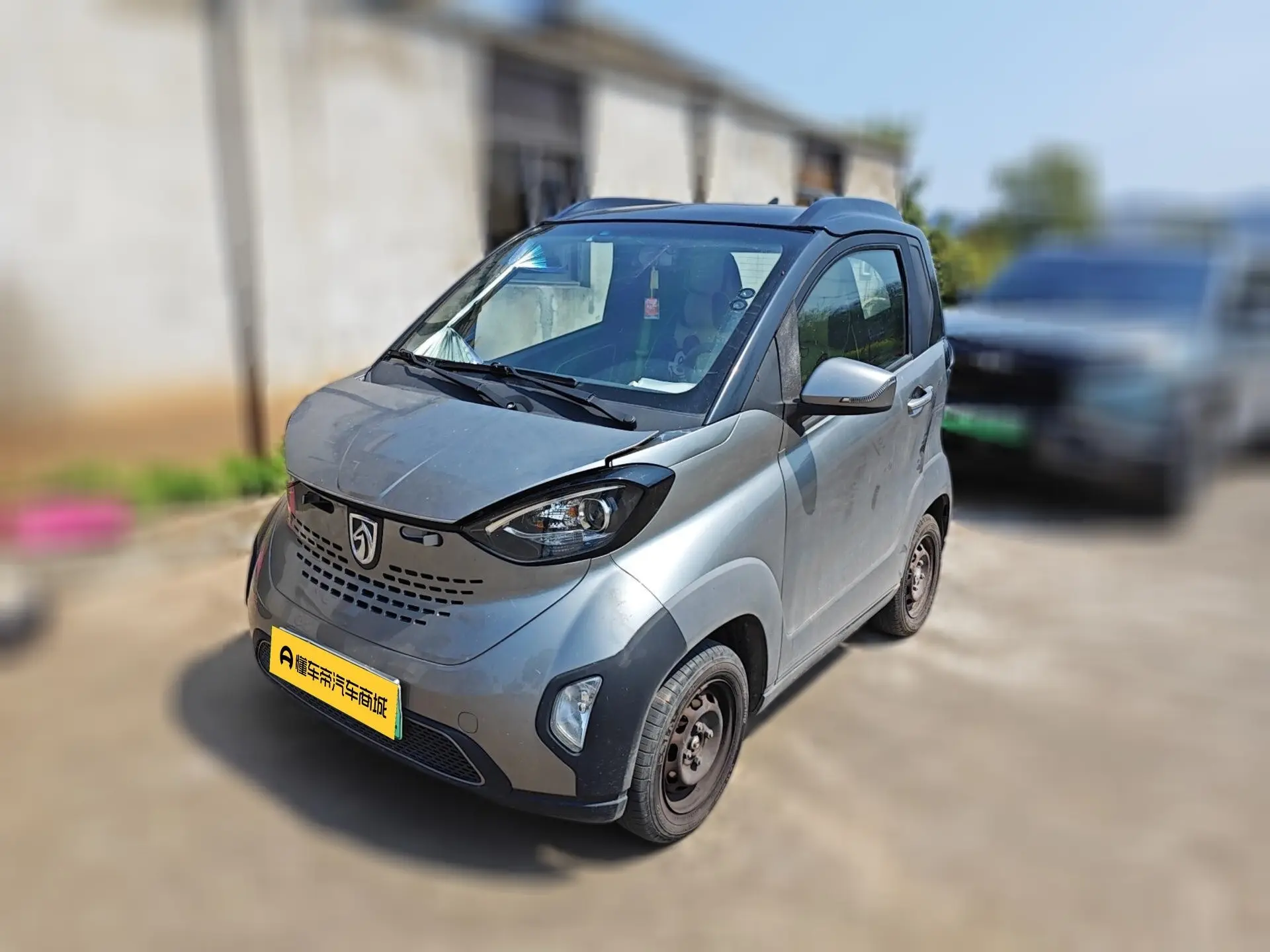 Baojun E100
