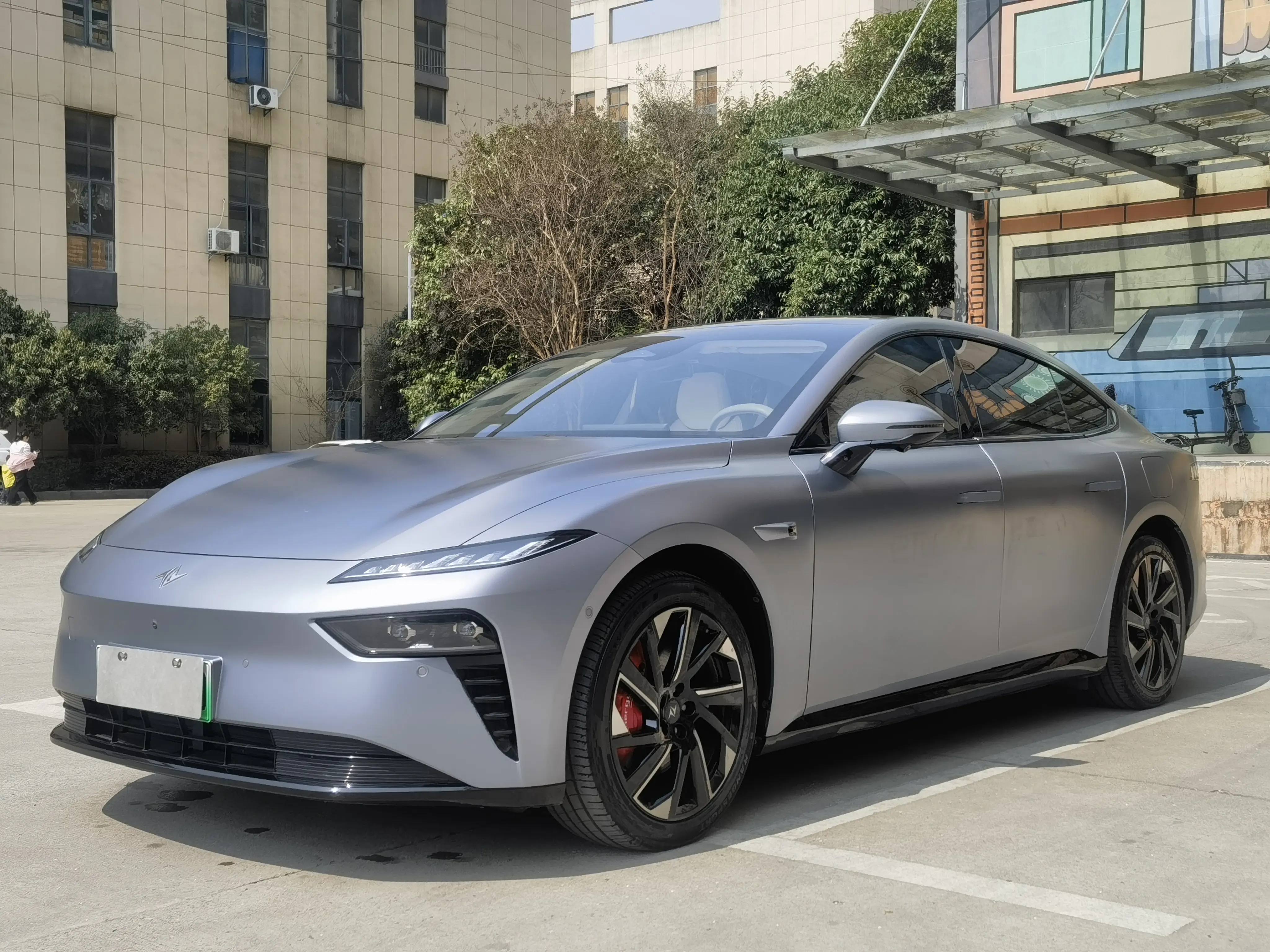 Dongfeng Eπ007