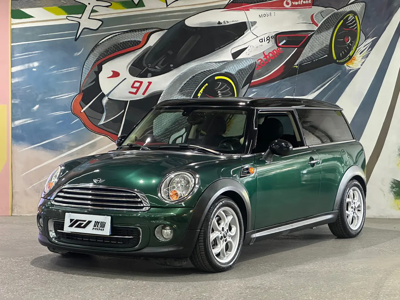 MINI CLUBMAN  из Китая