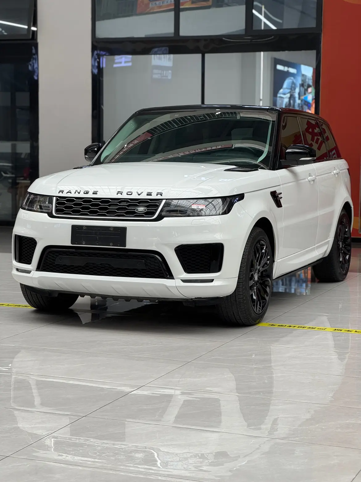 Land Rover Range Rover Sport PHEV  из Китая