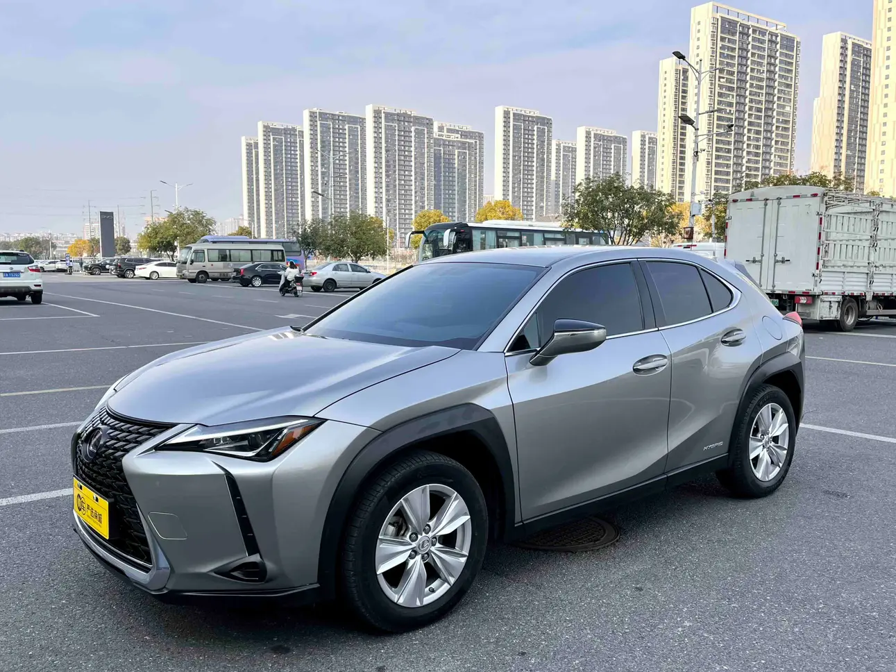 Lexus UX