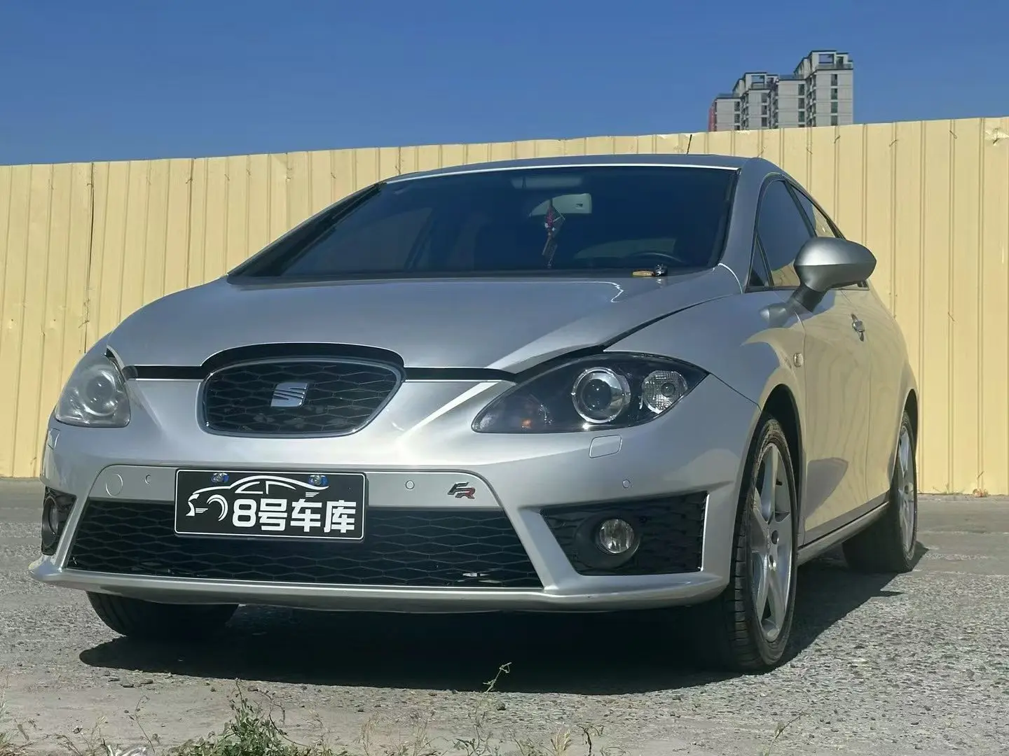 SEAT LEON  из Китая