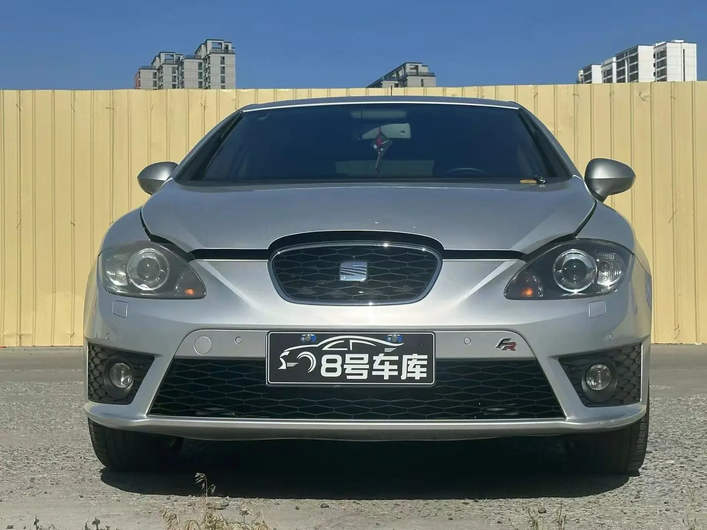 SEAT LEON  из Китая