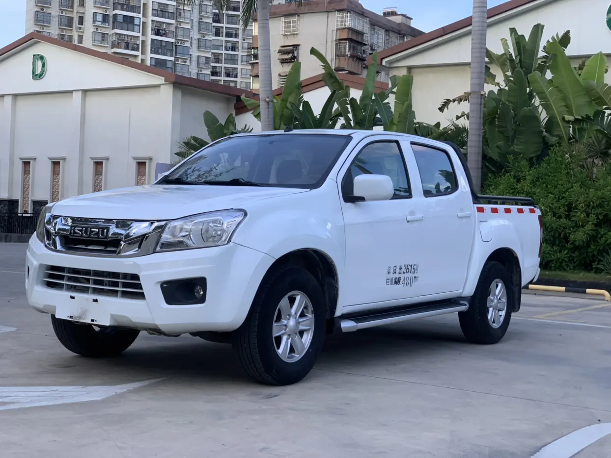 Isuzu RE-MAX