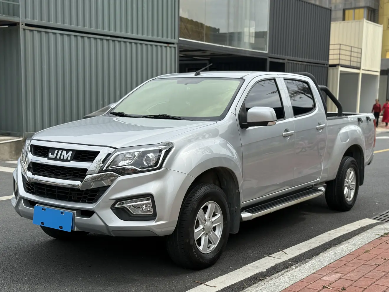 Isuzu RE-MAX