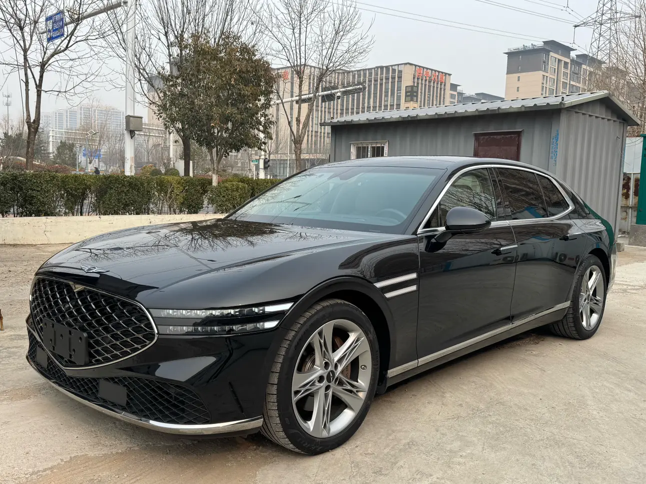 Genesis G90