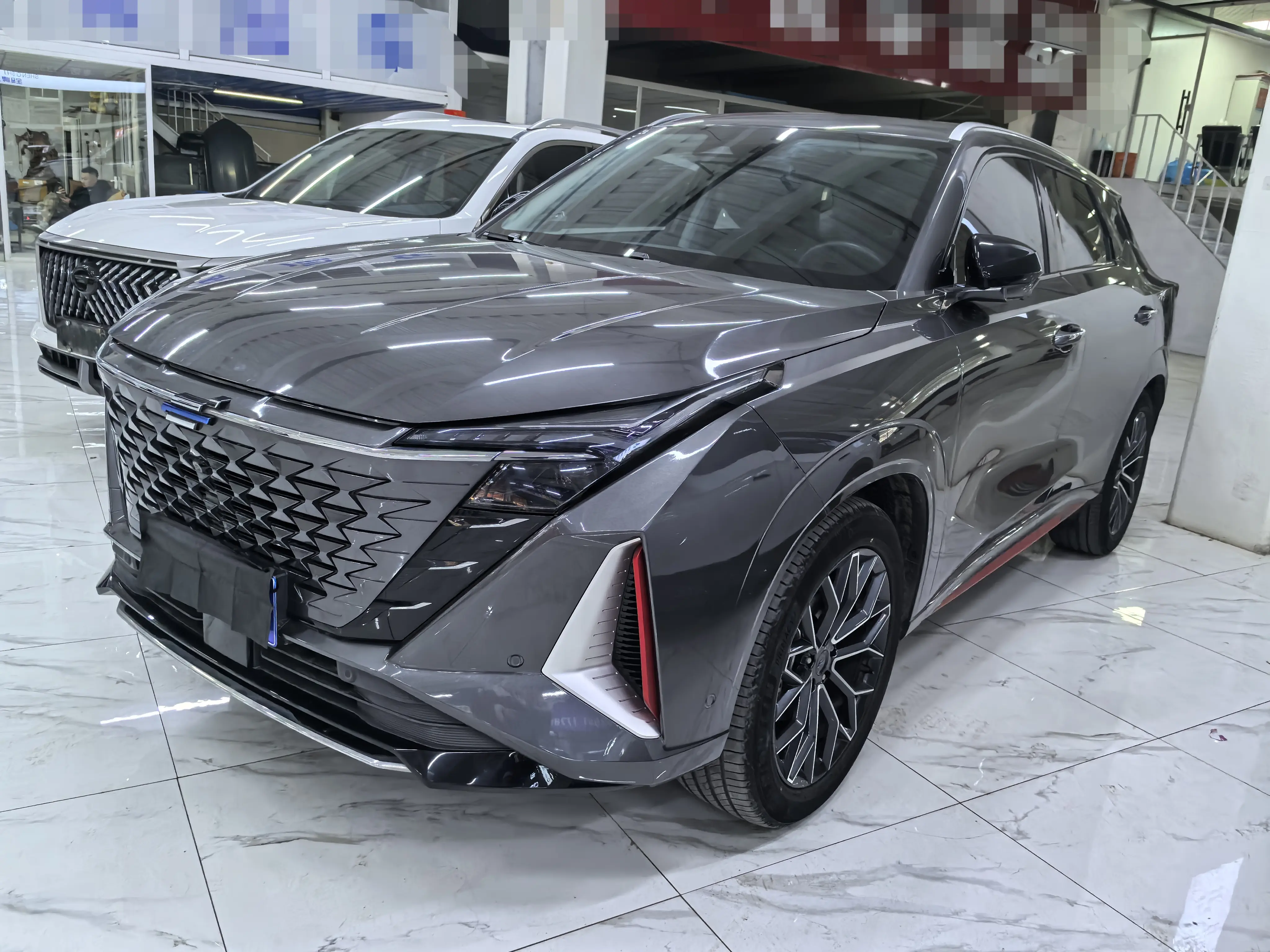 Oshan Changan Auchan Z6