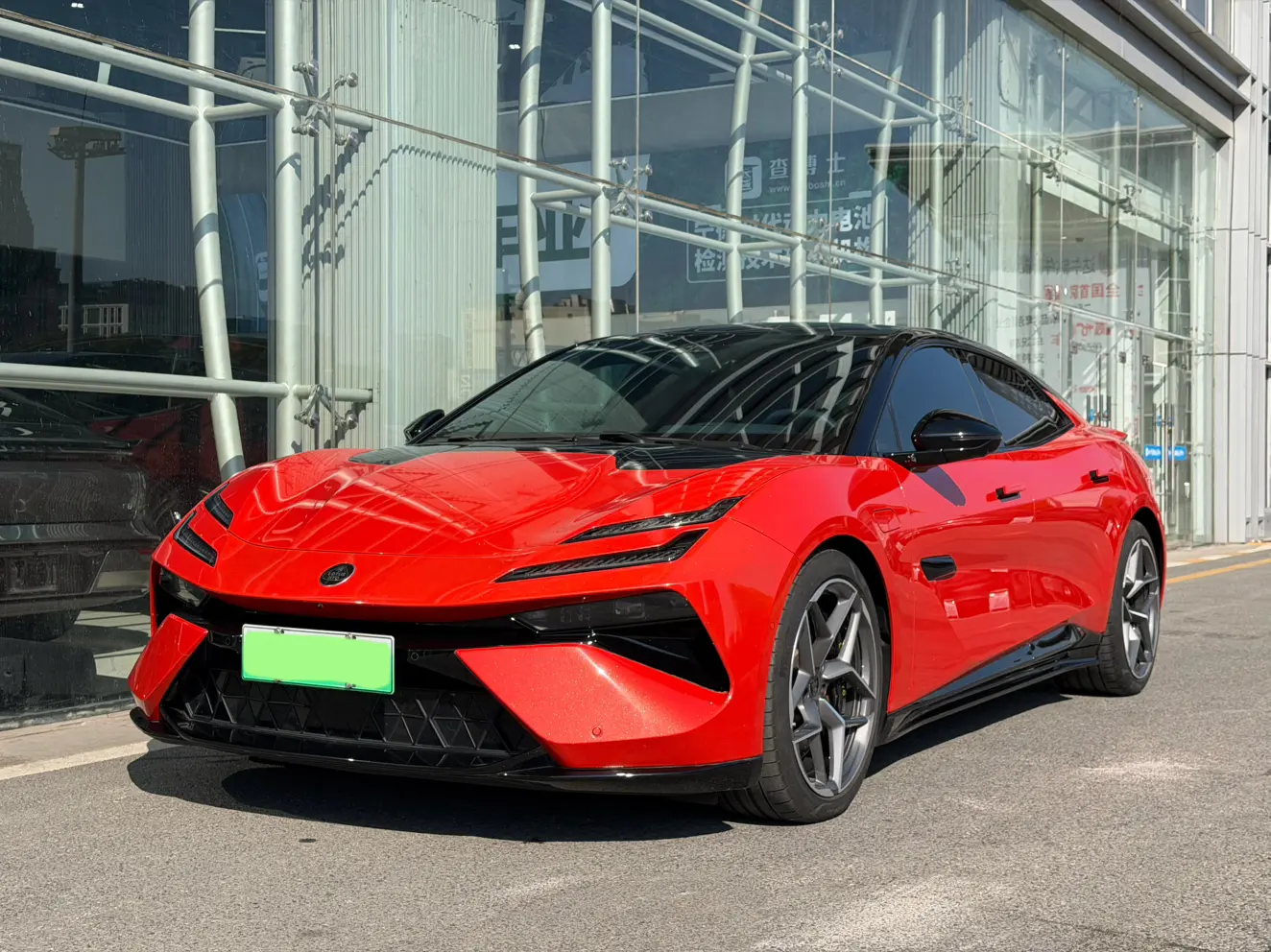 Lotus Emeya  из Китая