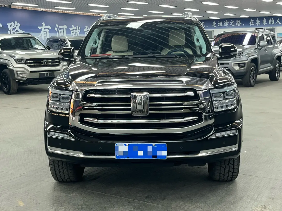 Tank 500  из Китая