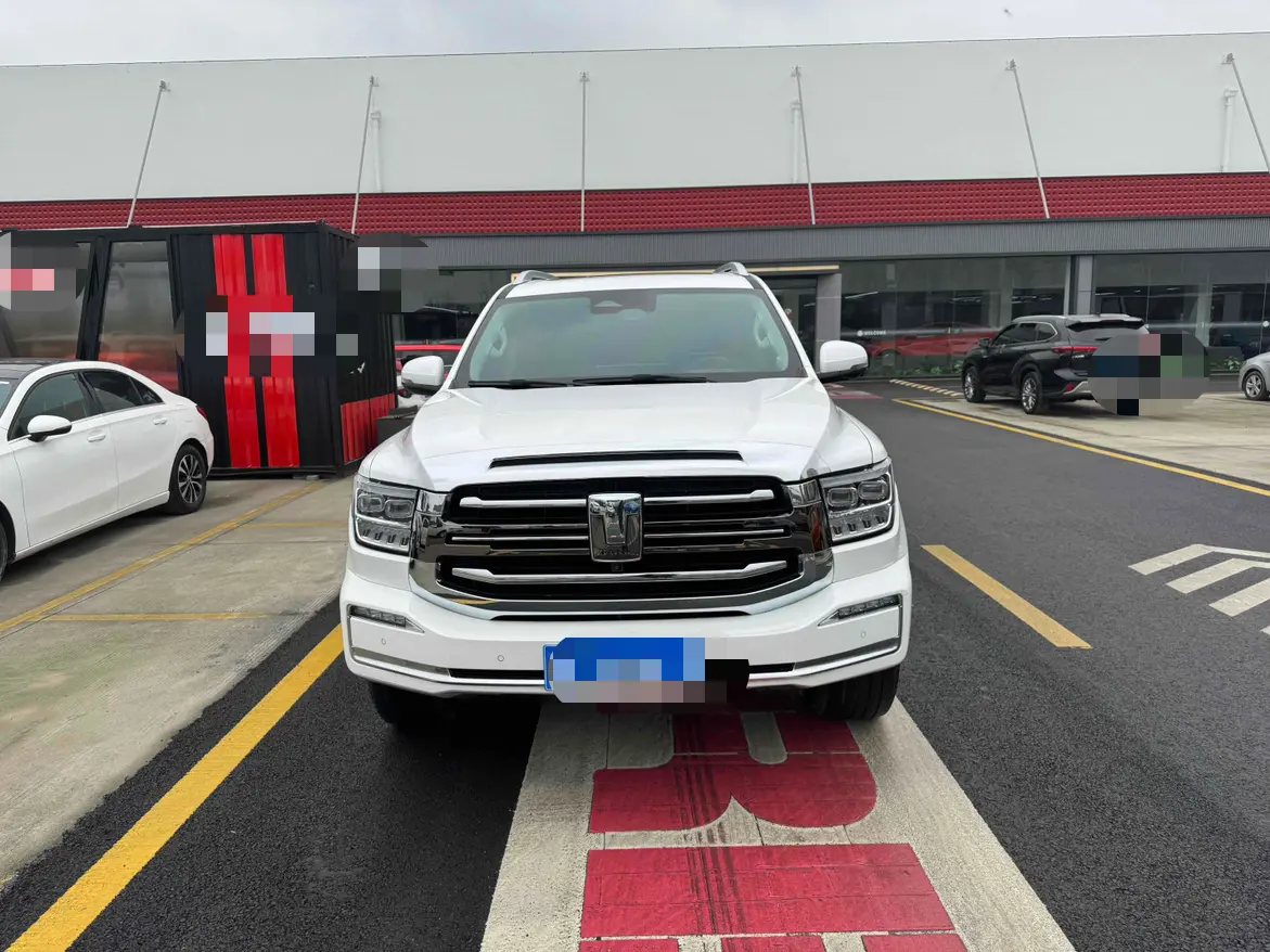 Tank 500  из Китая