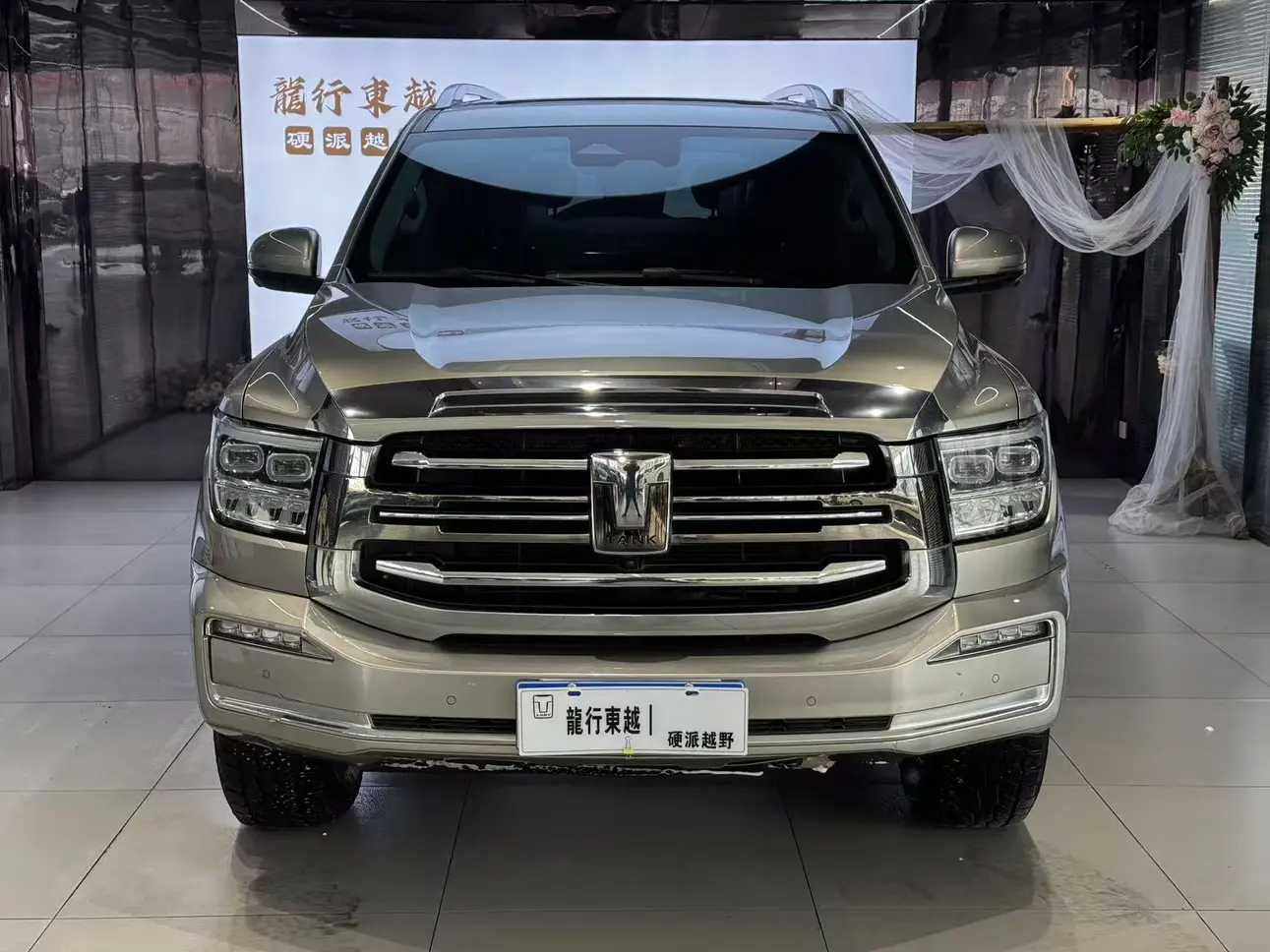 Tank 500  из Китая