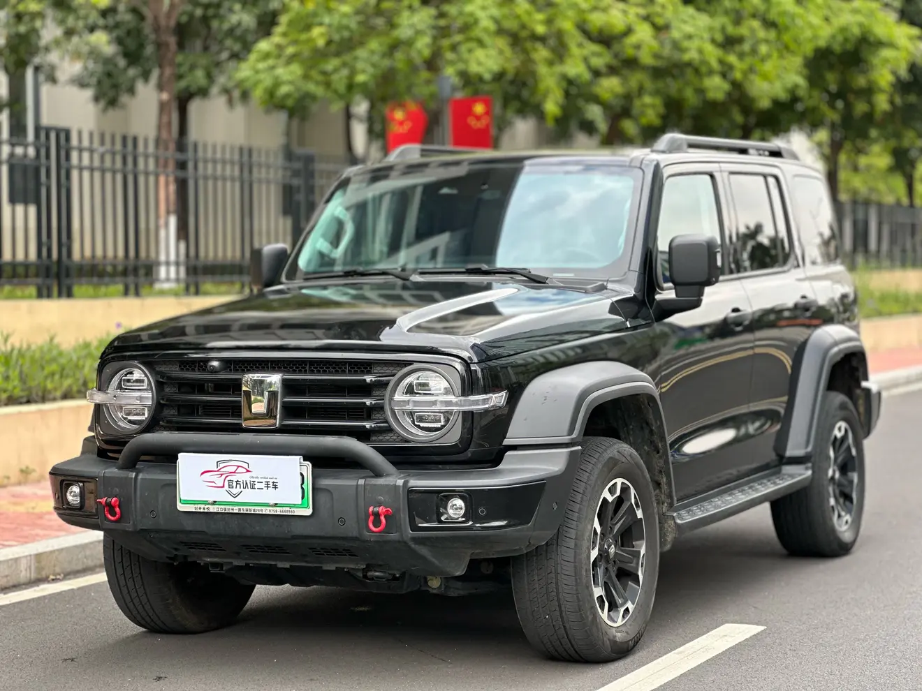 Tank 300 Hi4-T  из Китая