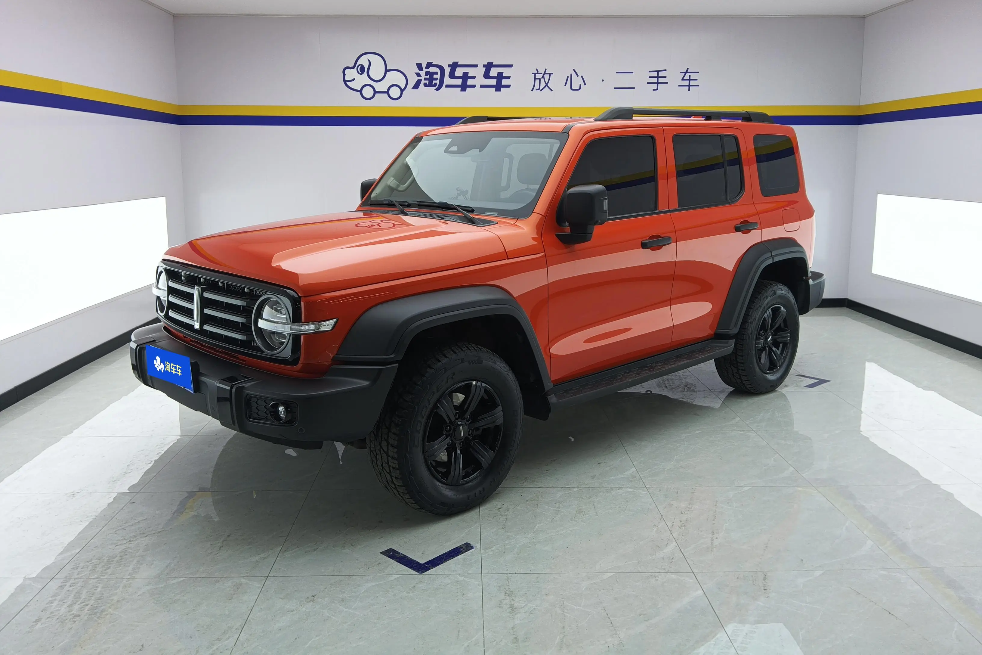 Tank 300  из Китая