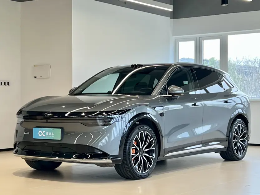 ZEEKR 7X  из Китая