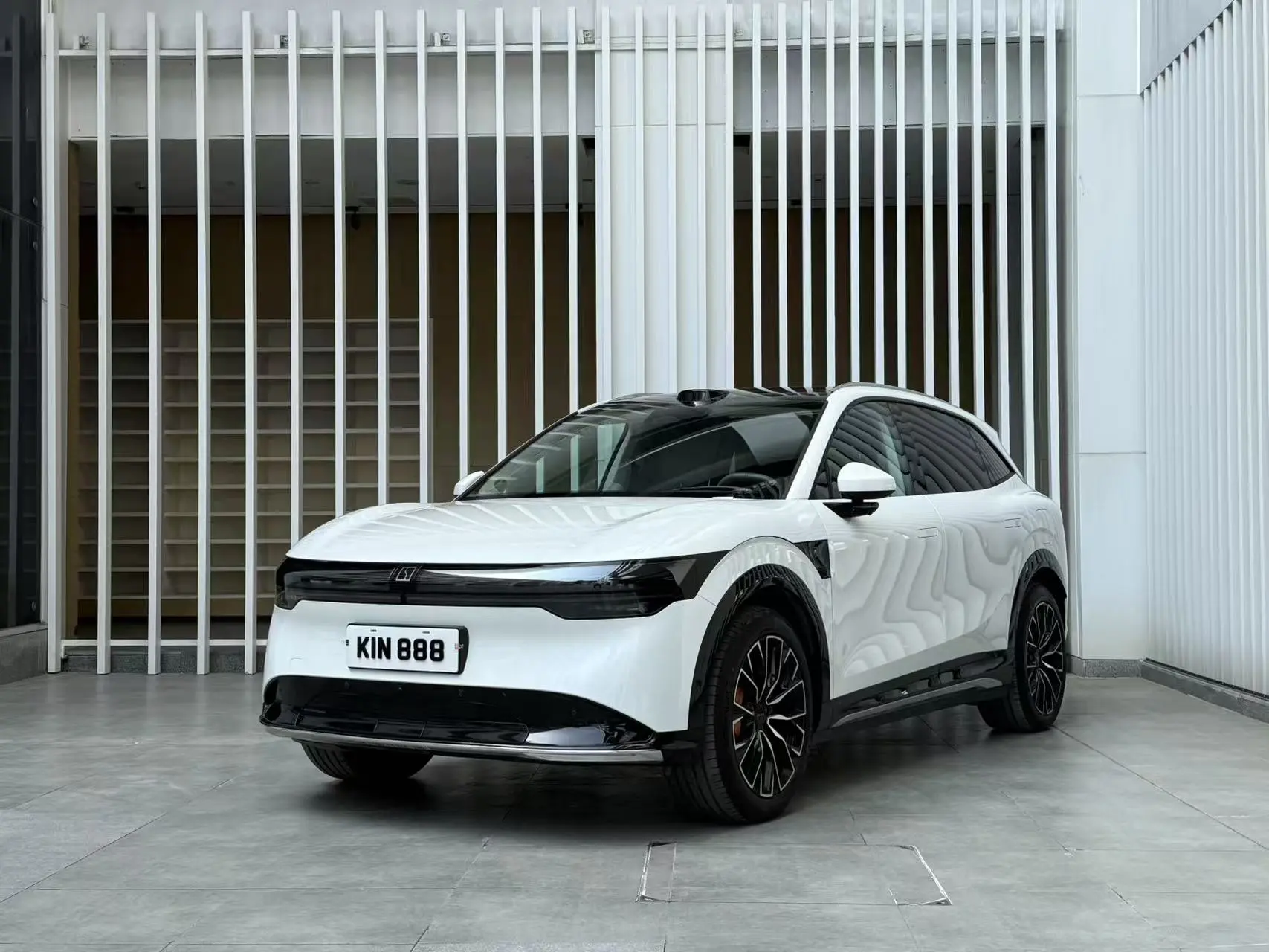 ZEEKR 7X  из Китая