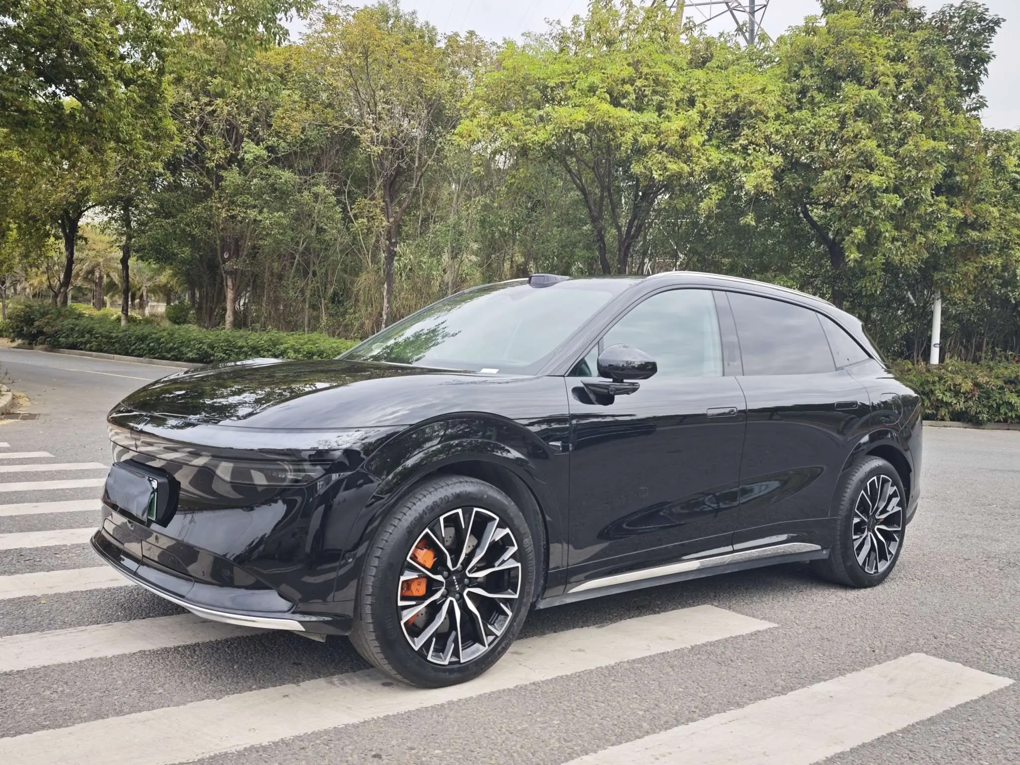 ZEEKR 7X  из Китая