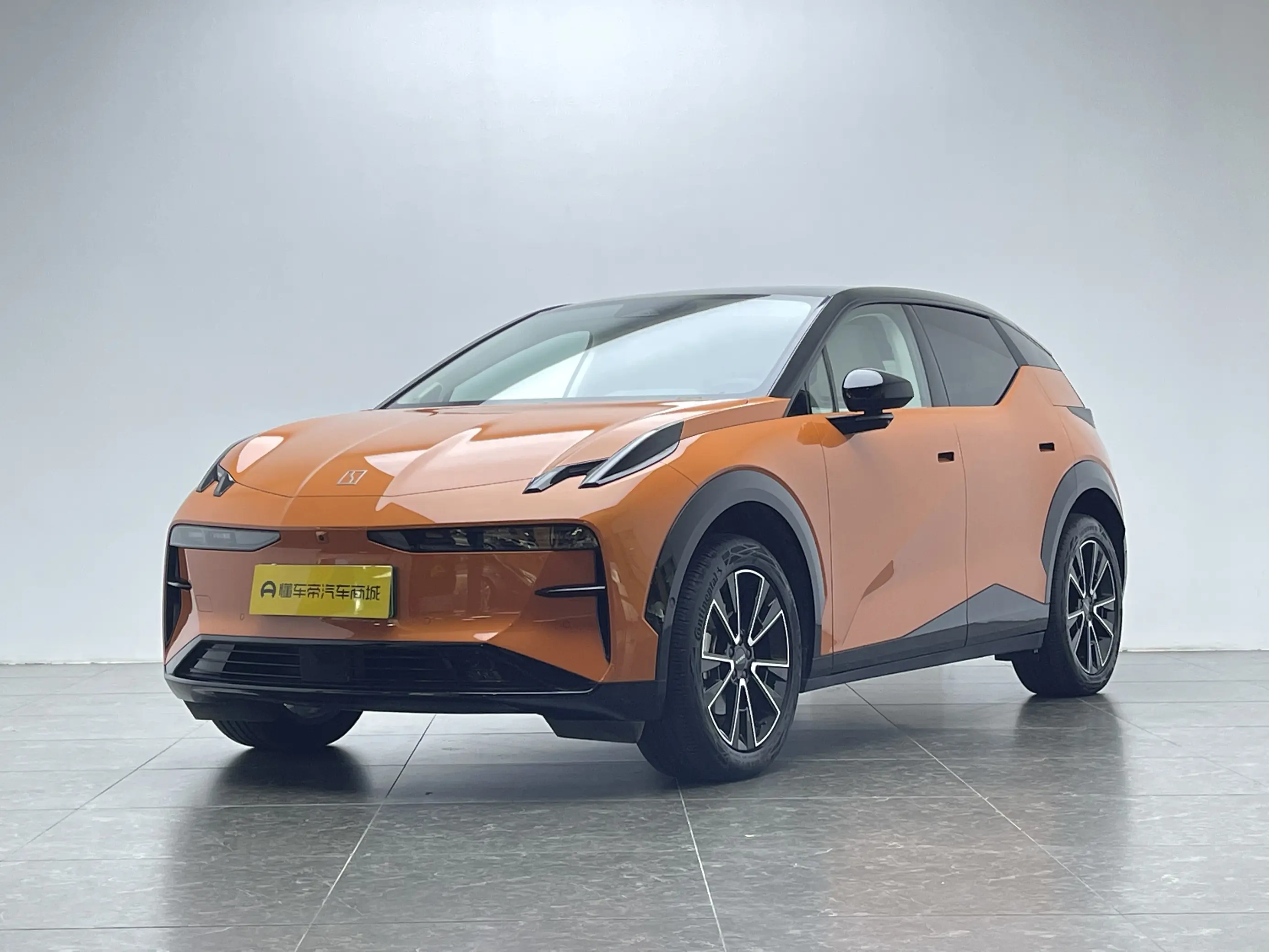 ZEEKR X  из Китая