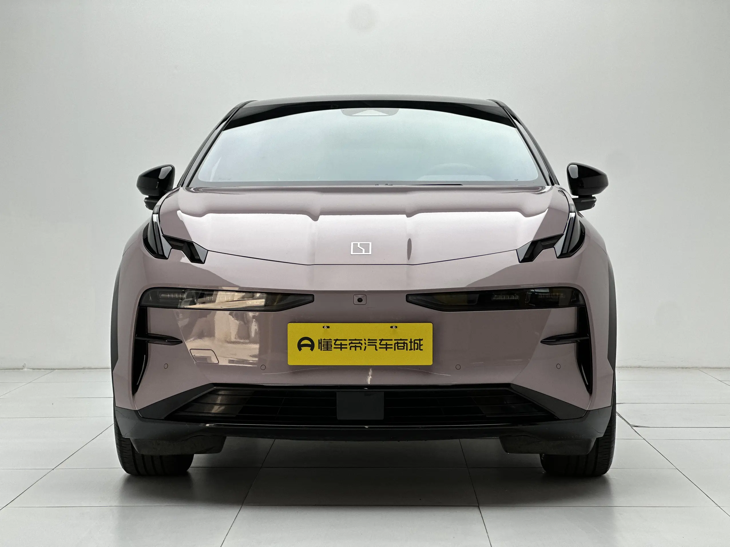 ZEEKR X  из Китая