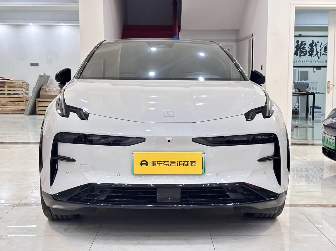 ZEEKR X  из Китая