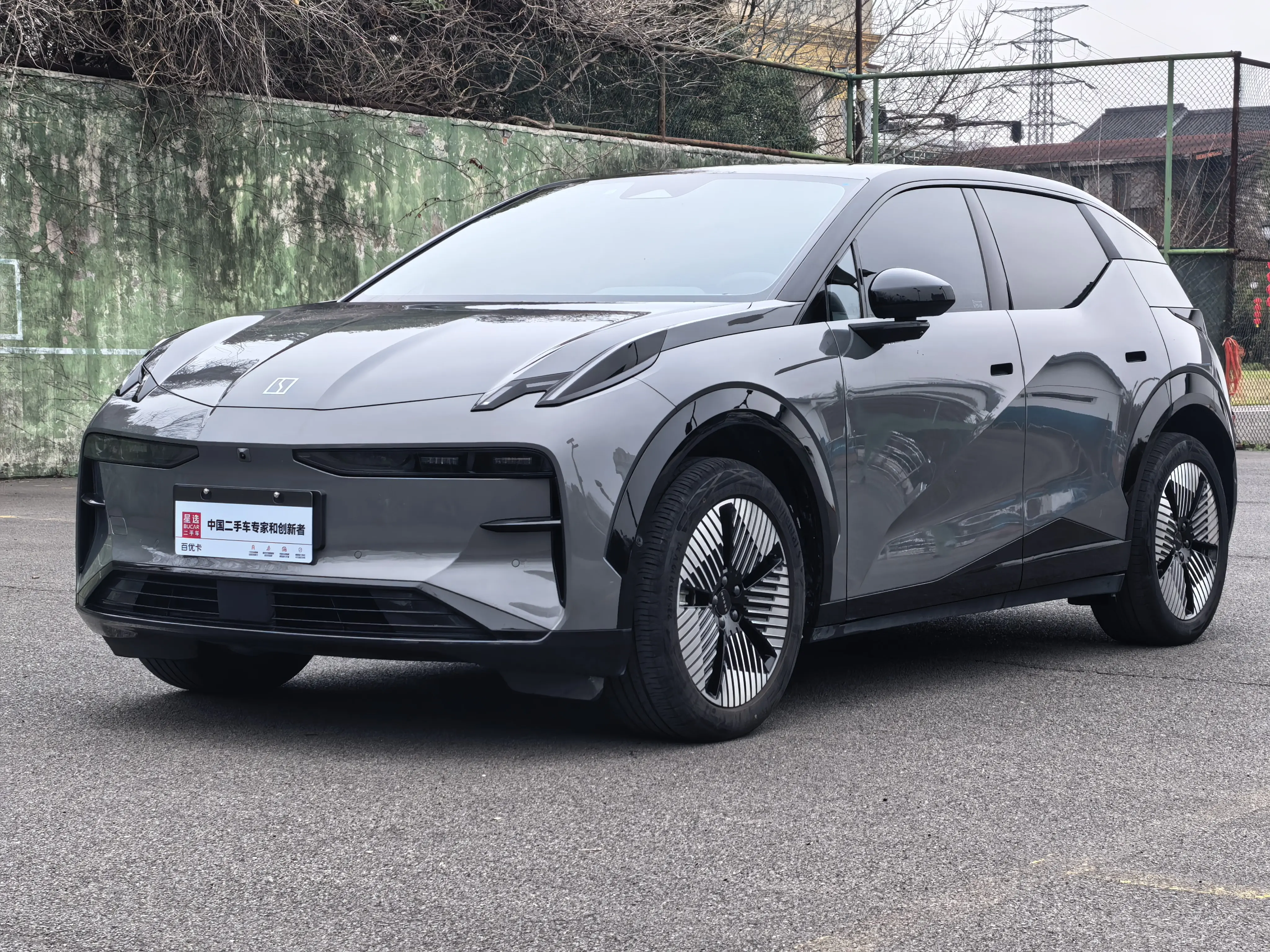 ZEEKR X  из Китая