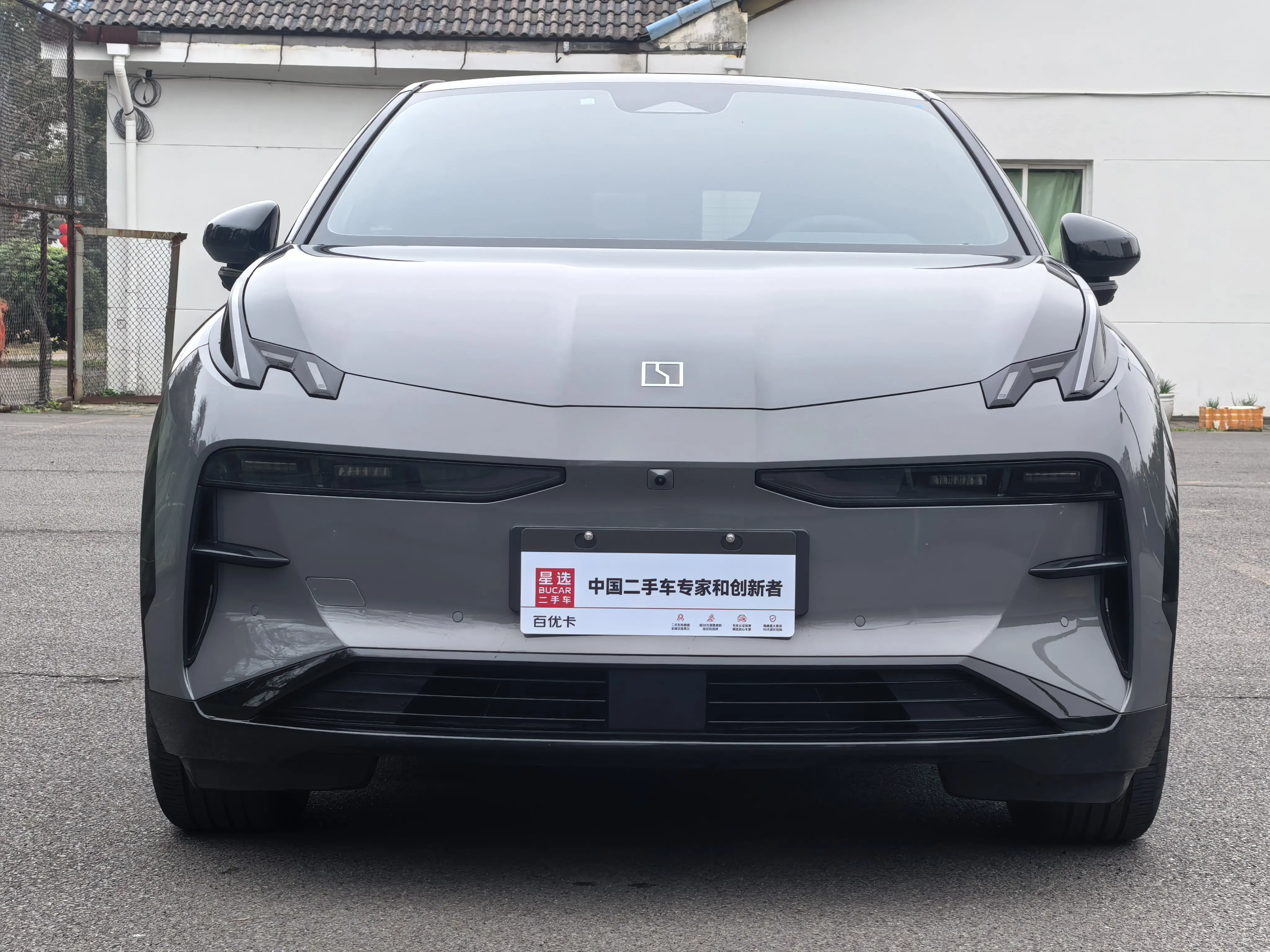 ZEEKR X  из Китая