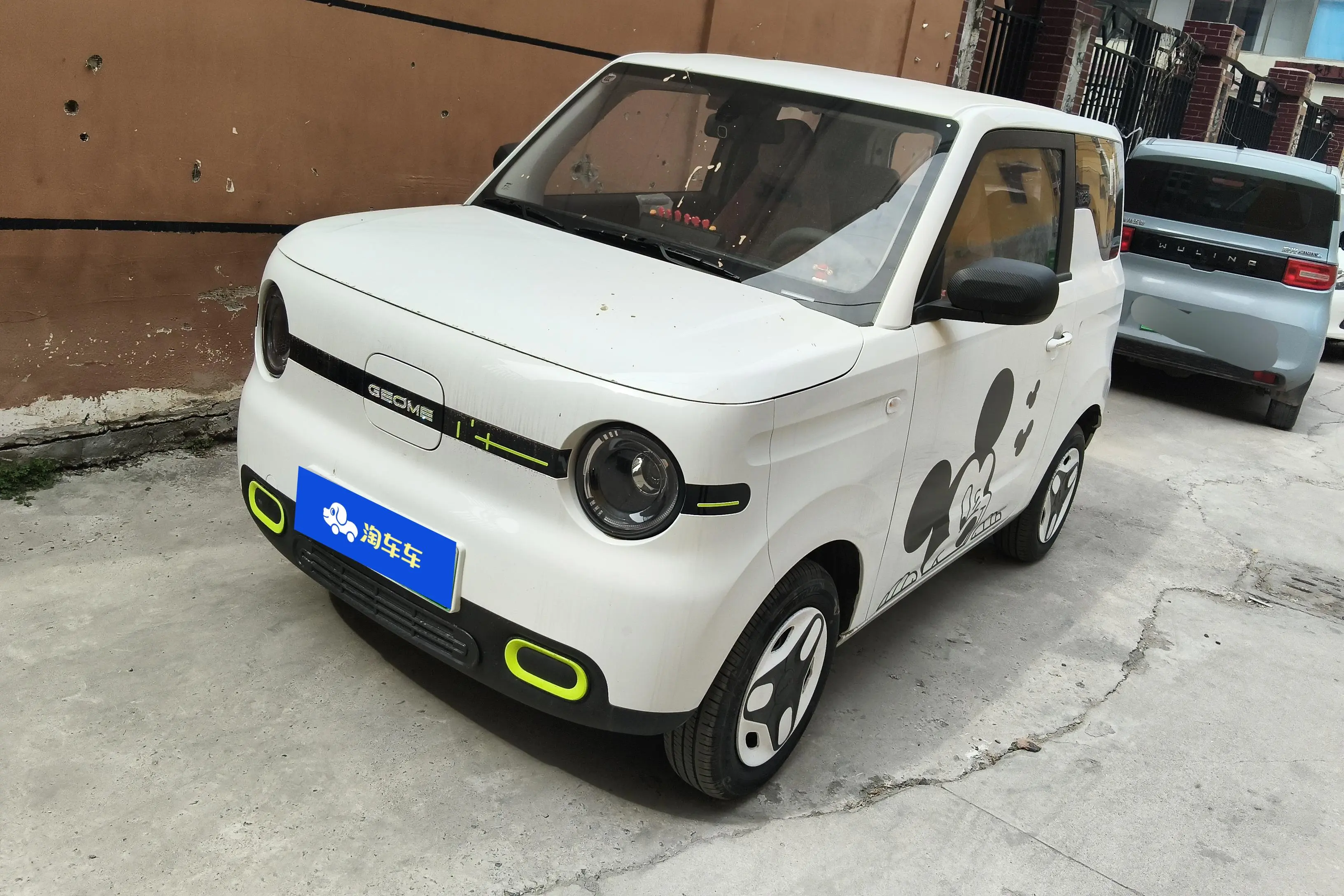 Geely Panda  из Китая
