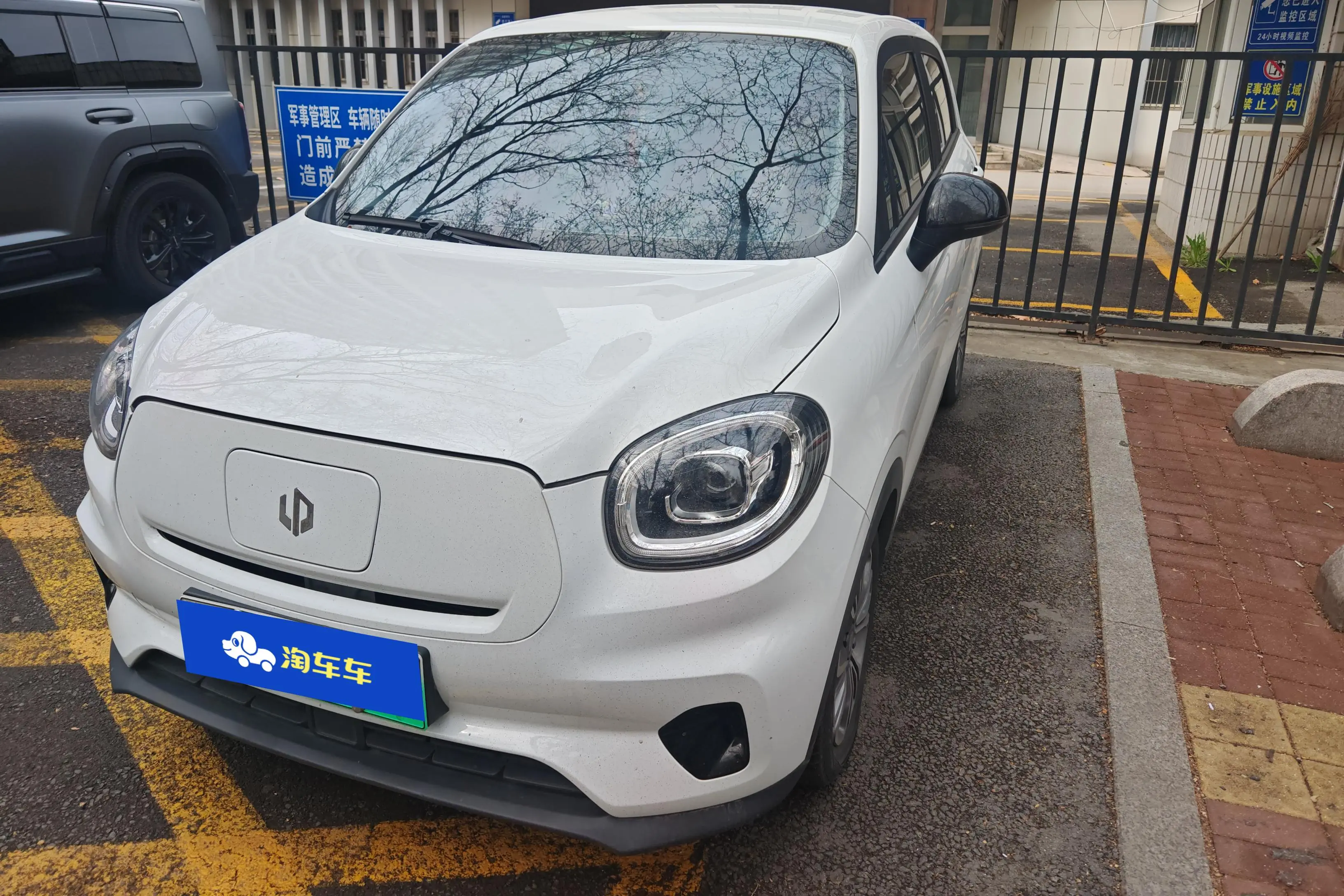 Leapmotor Zero running T03  из Китая