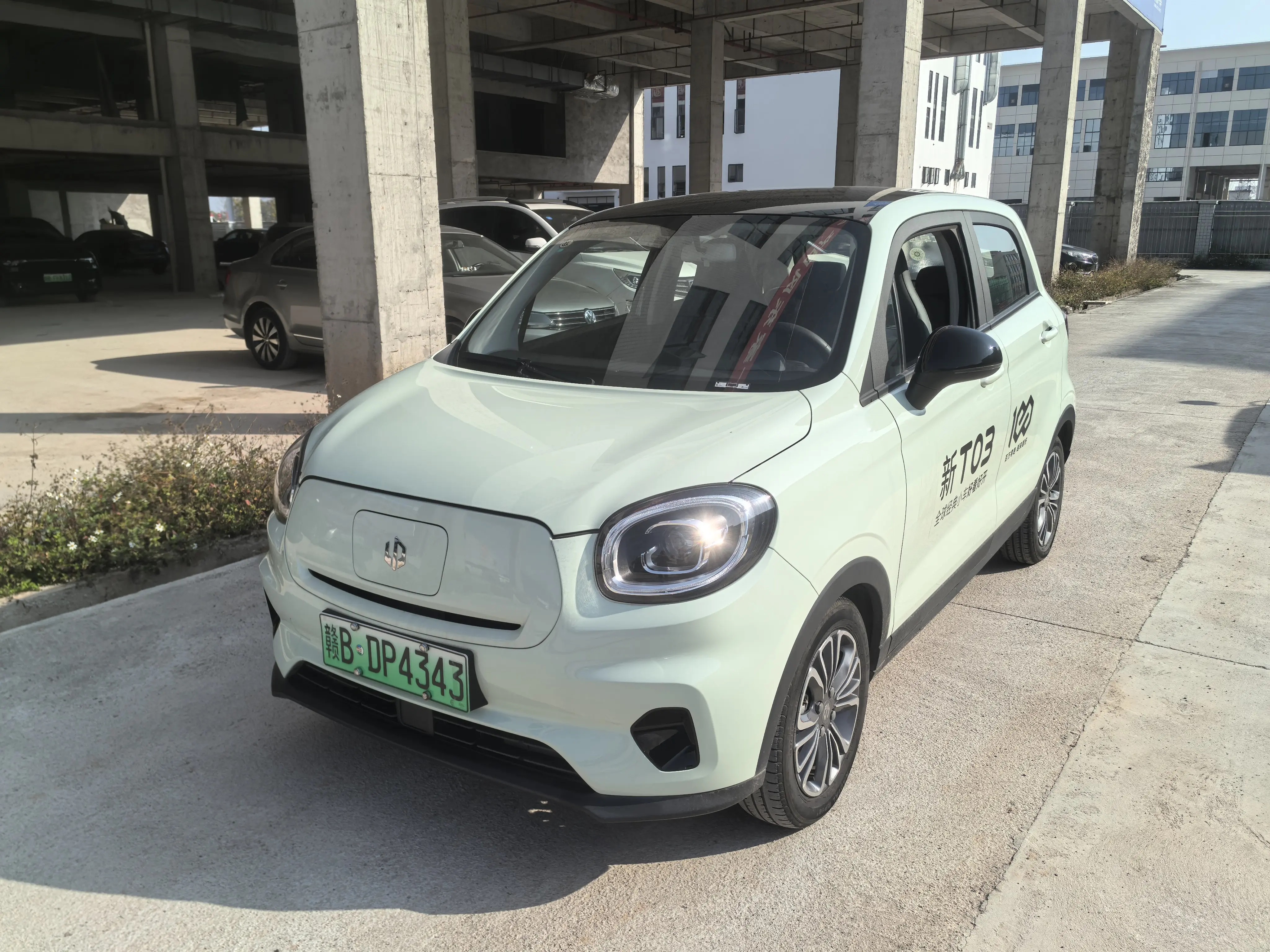 Leapmotor Zero running T03  из Китая