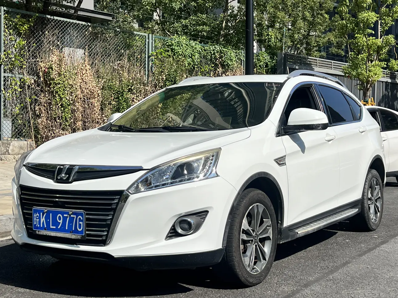 Nazhijie You6 SUV