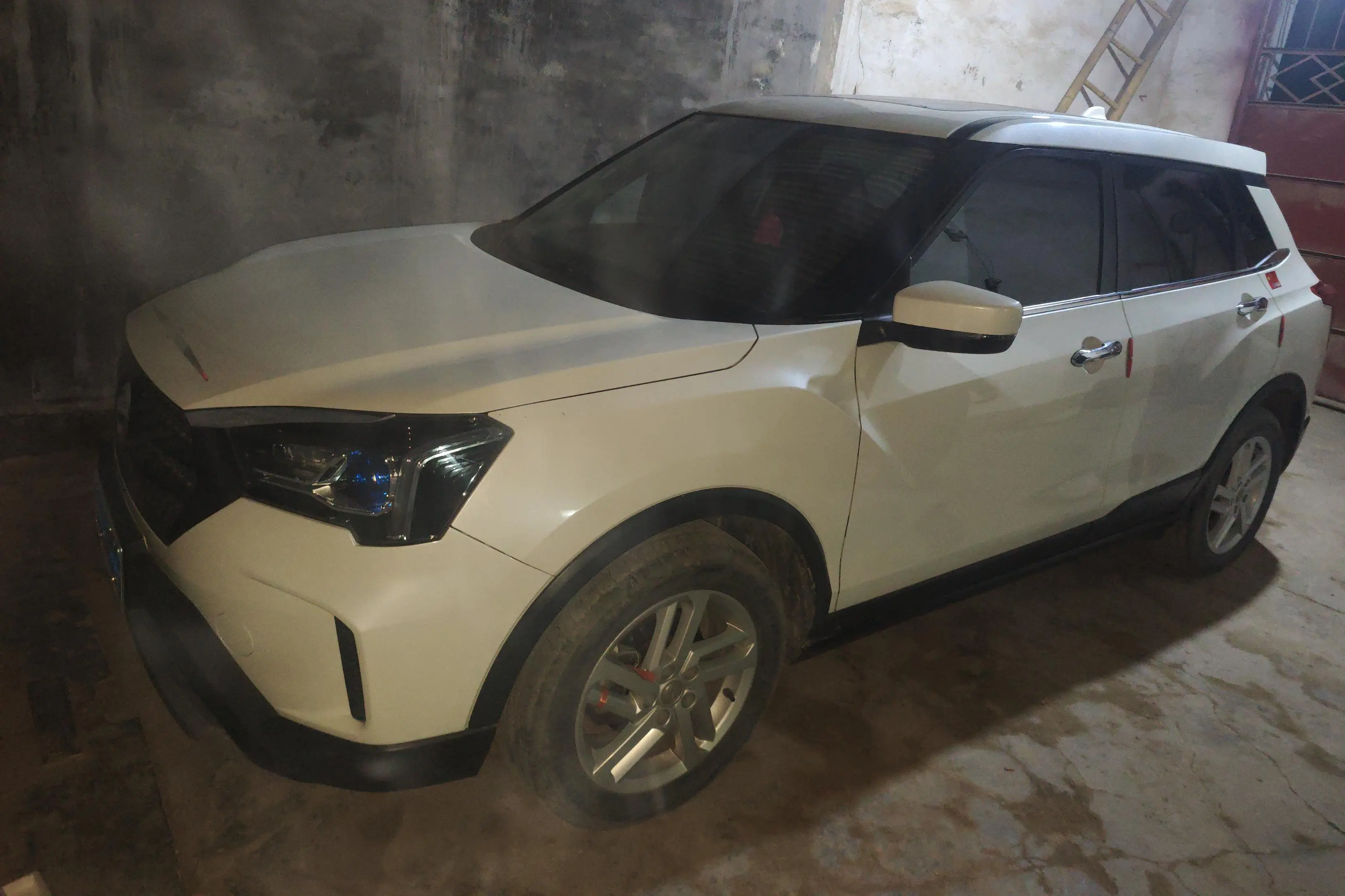 Kai Chen Venucia T60