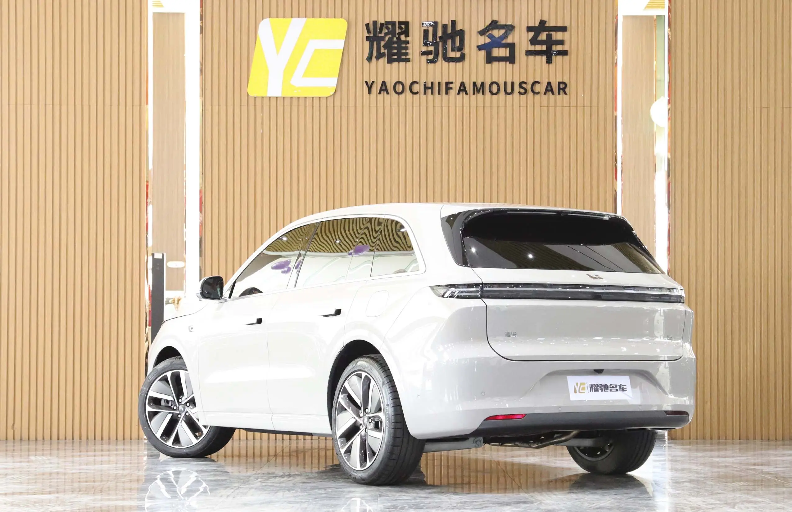 Lixiang L6