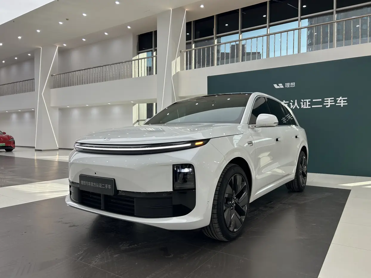Lixiang L6