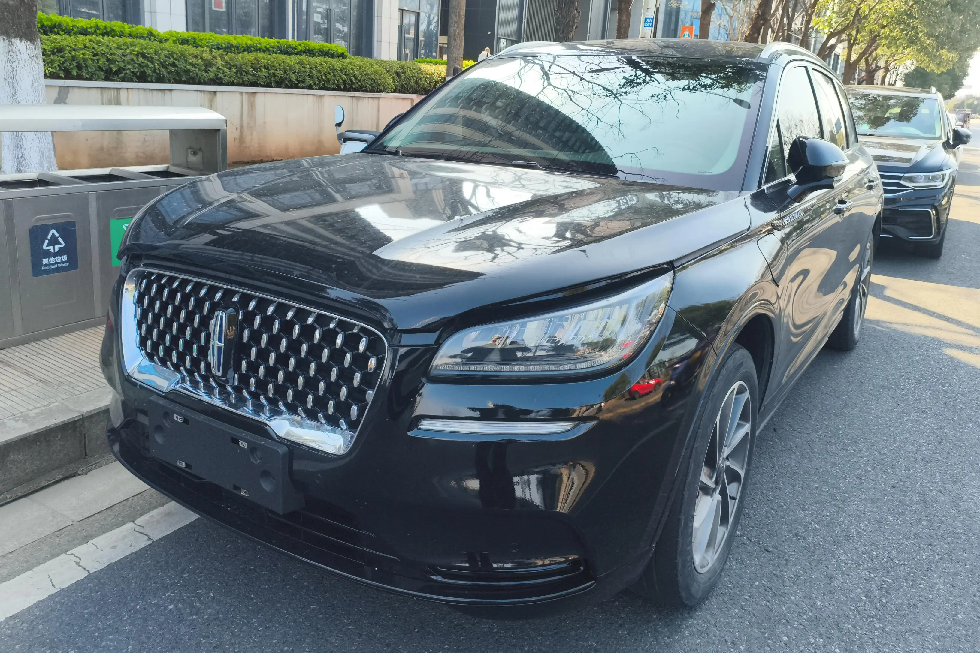 Lincoln Adventurer PHEV