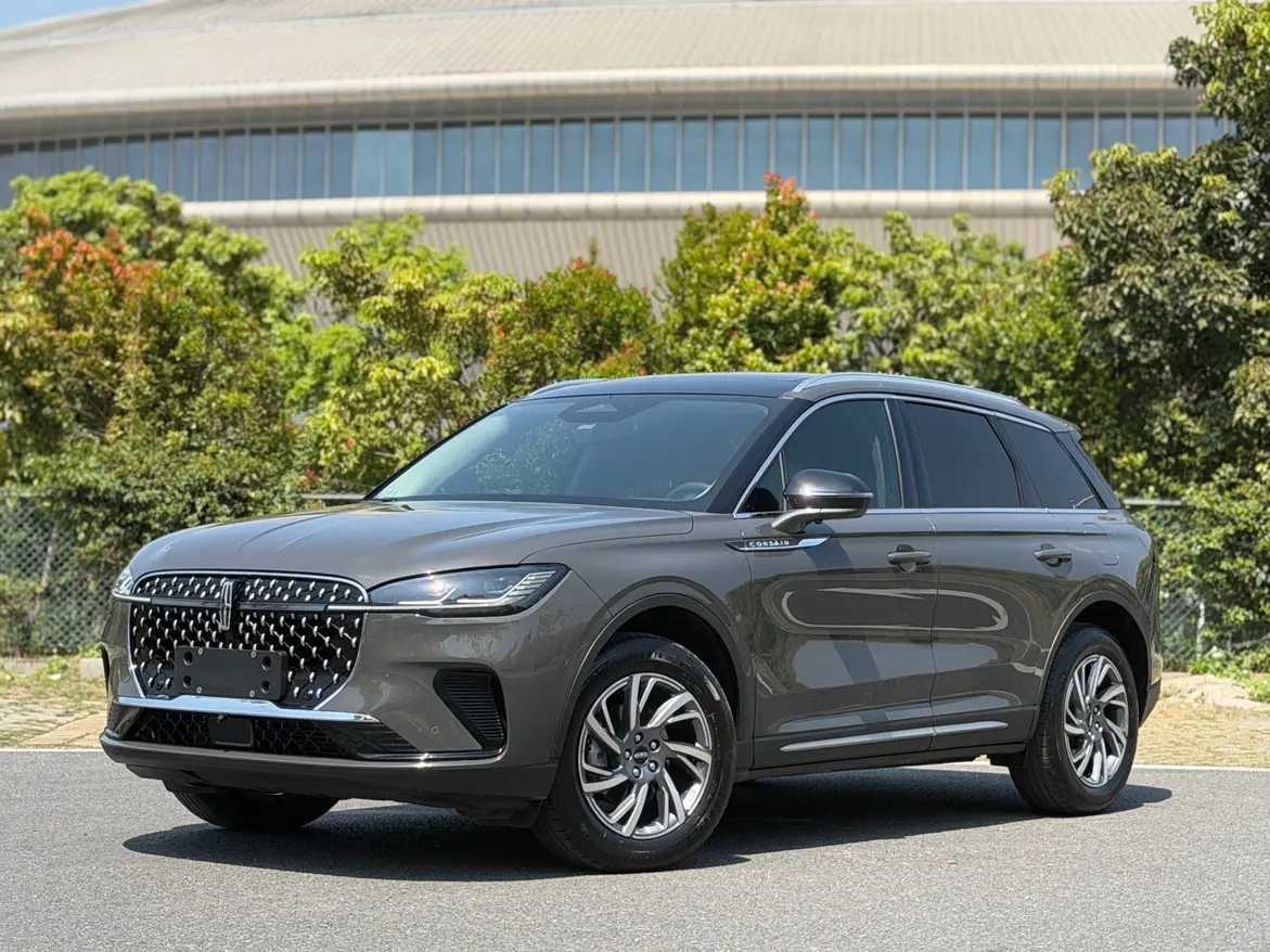 Lincoln Adventurer