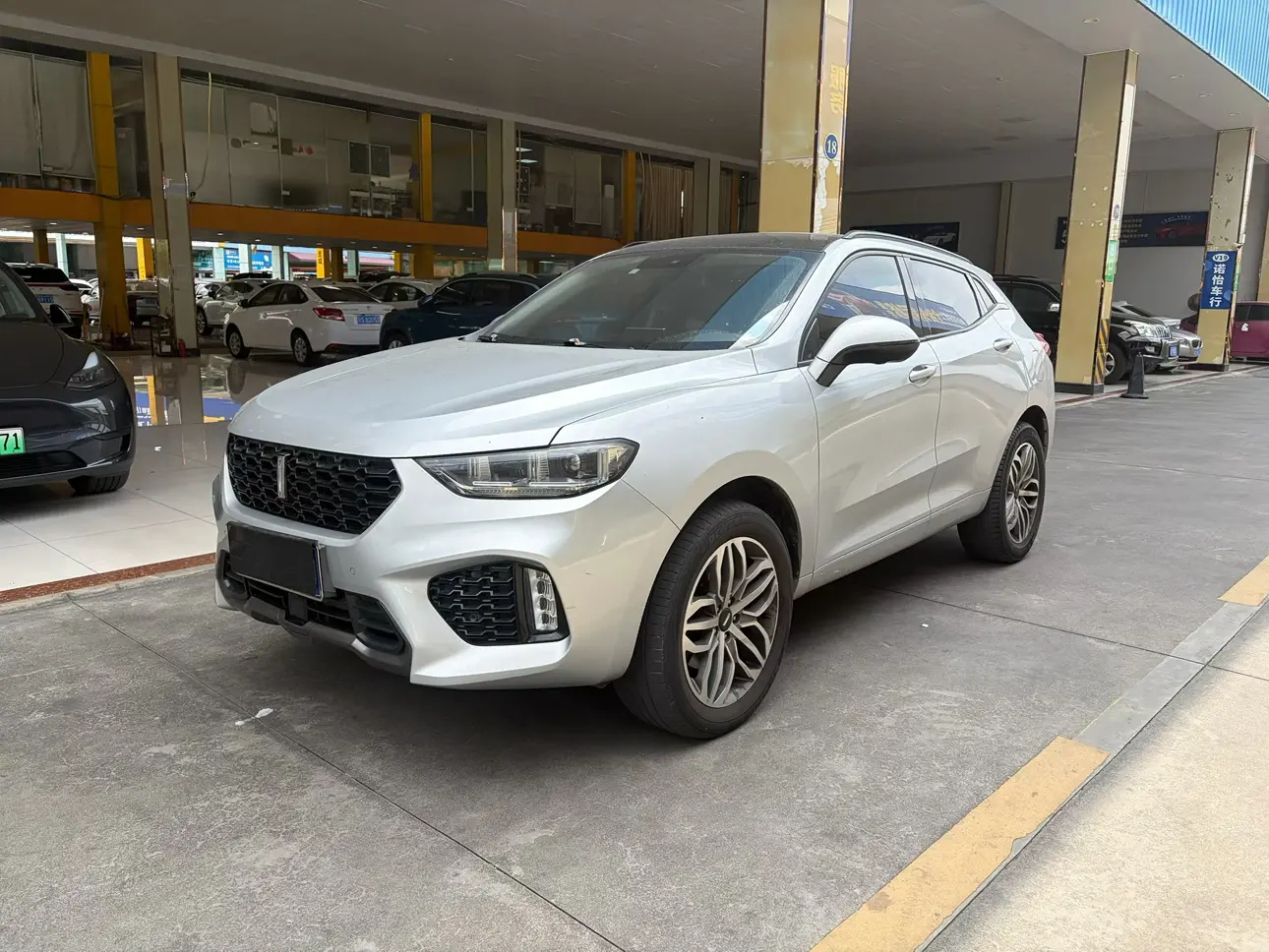 Wey Wei brand VV5