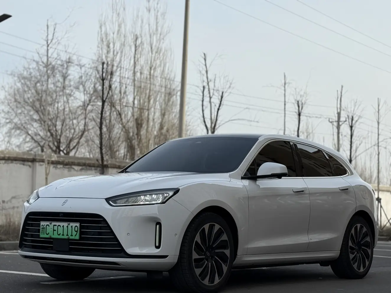 AITO M5