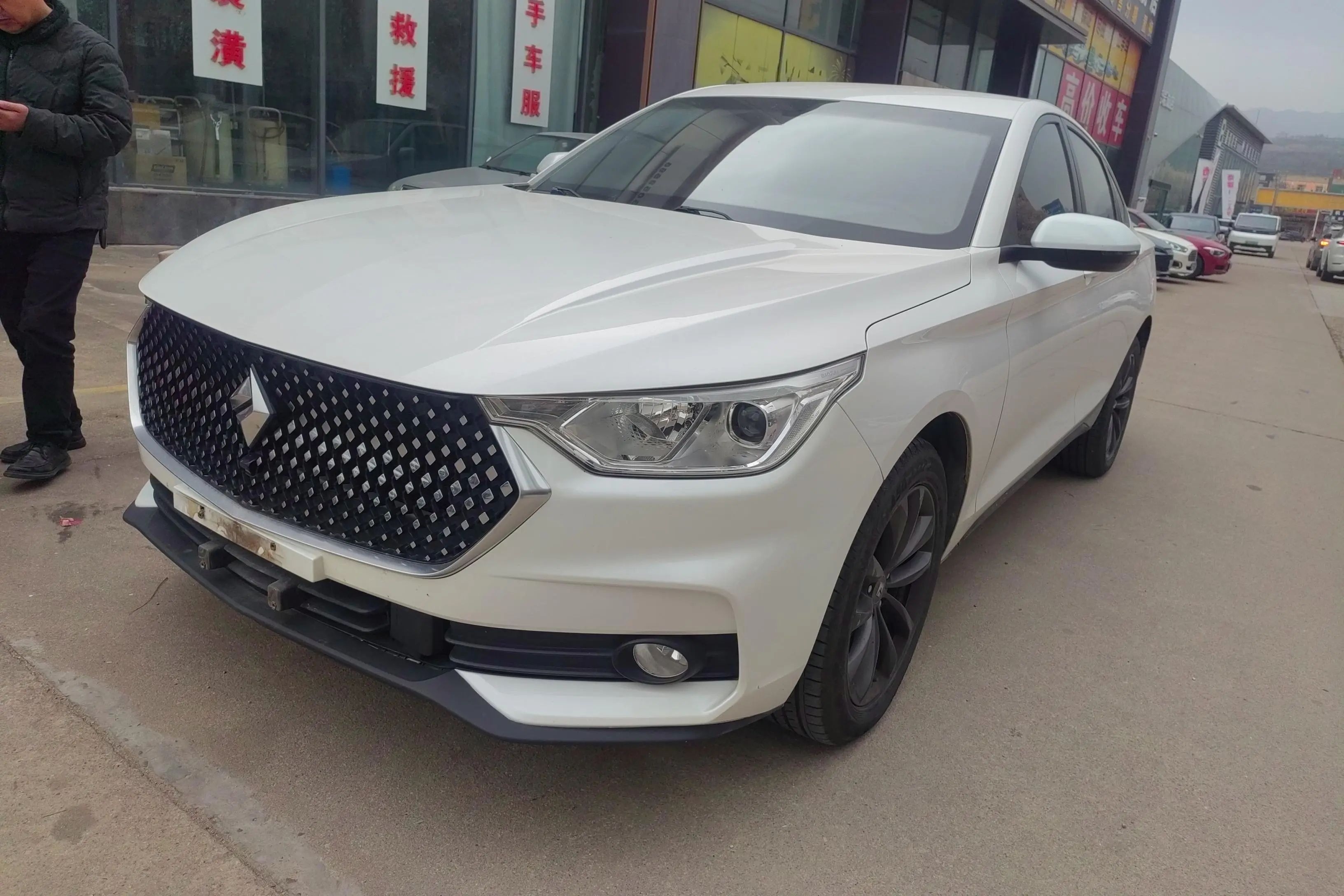 Baojun RC-6  из Китая