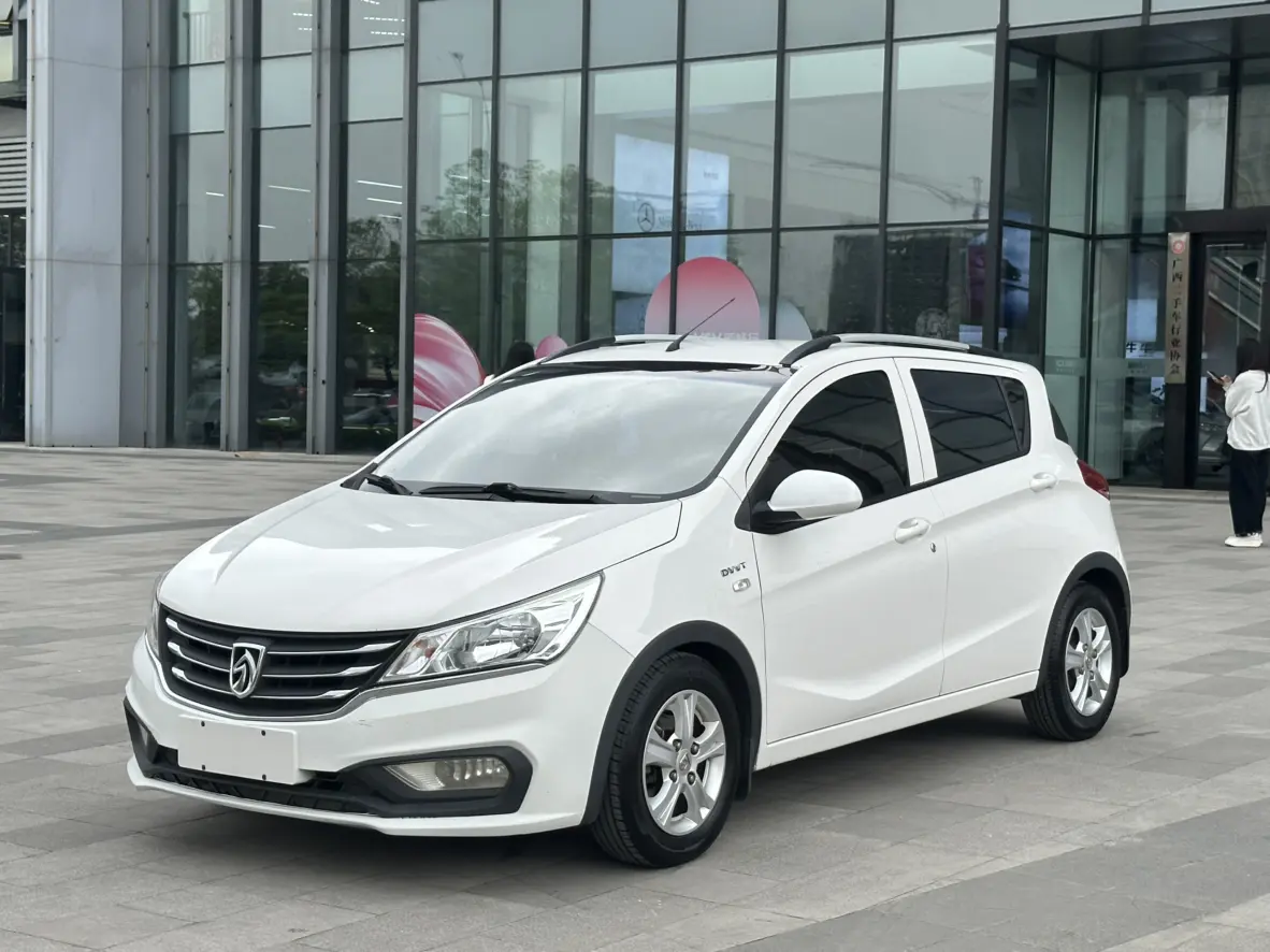 Baojun 310  из Китая