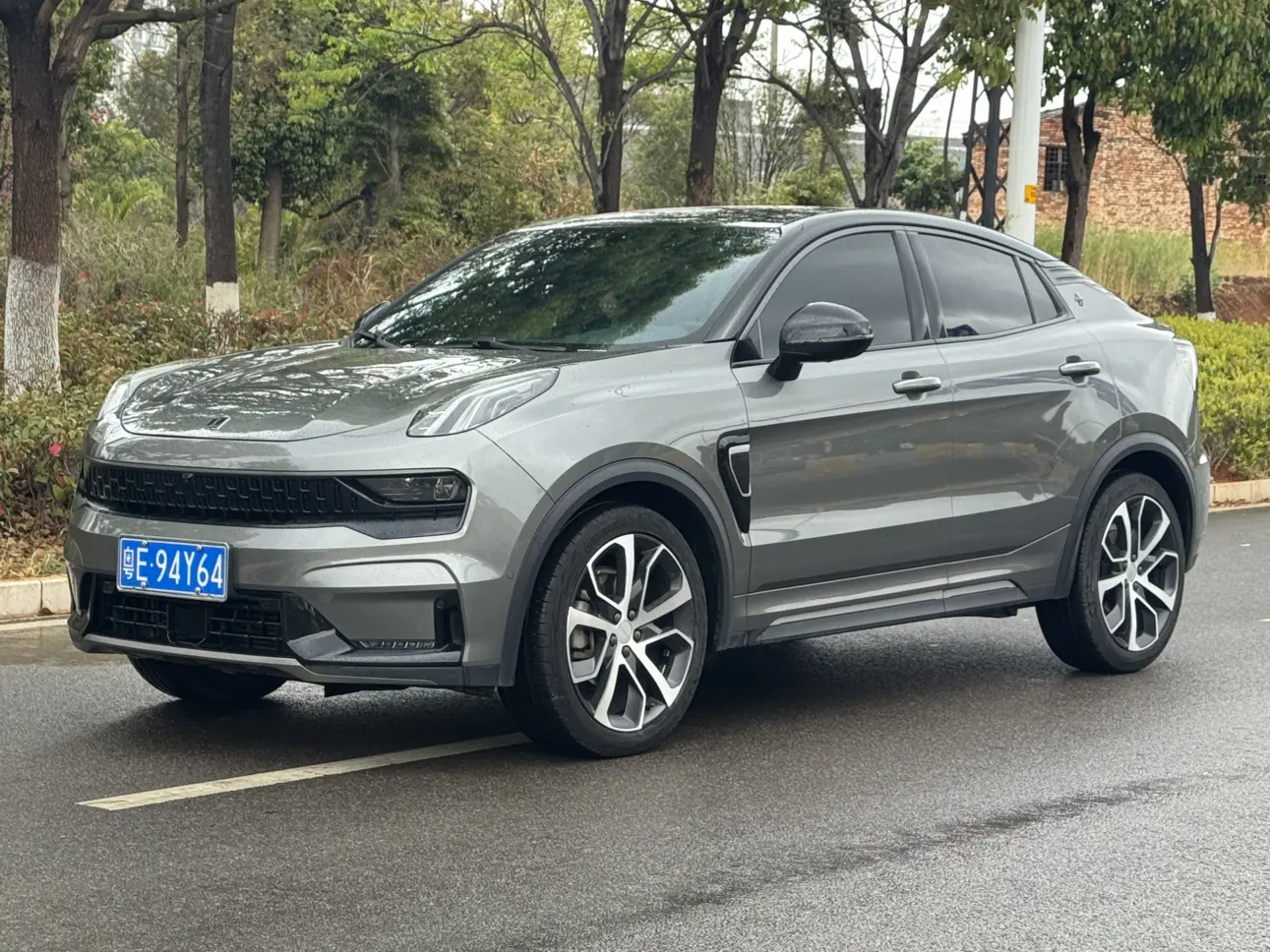 Lynk & Co 05