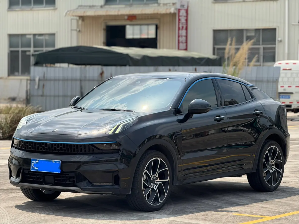 Lynk & Co 05