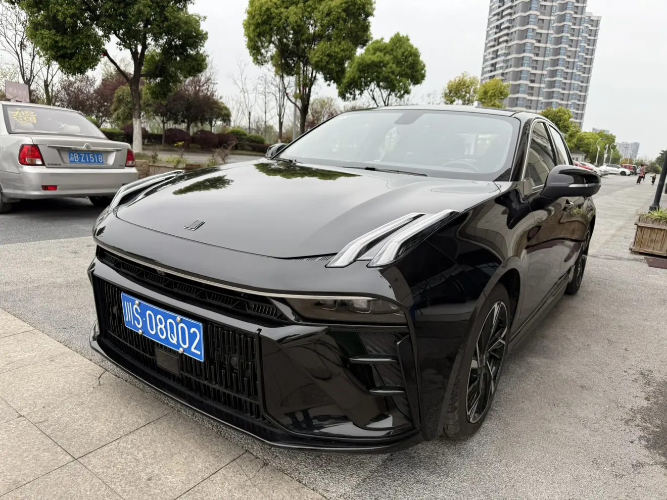 Lynk & Co 03