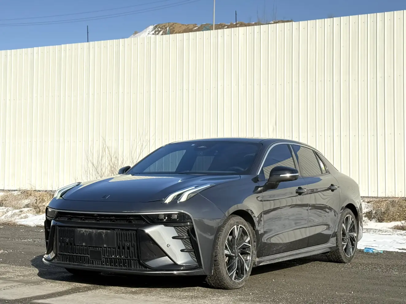 Lynk & Co 03