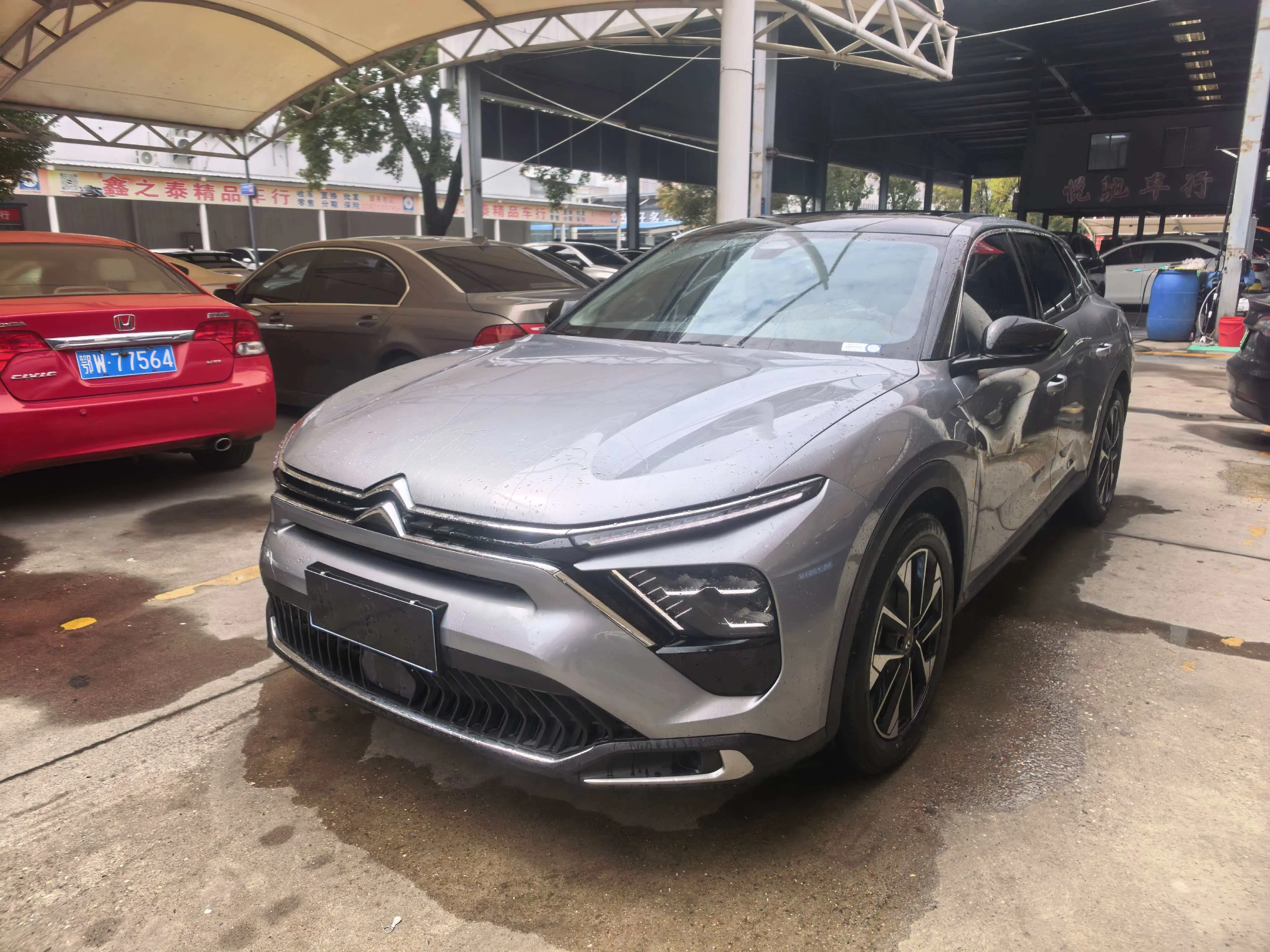 Citroën Versailles C5 X